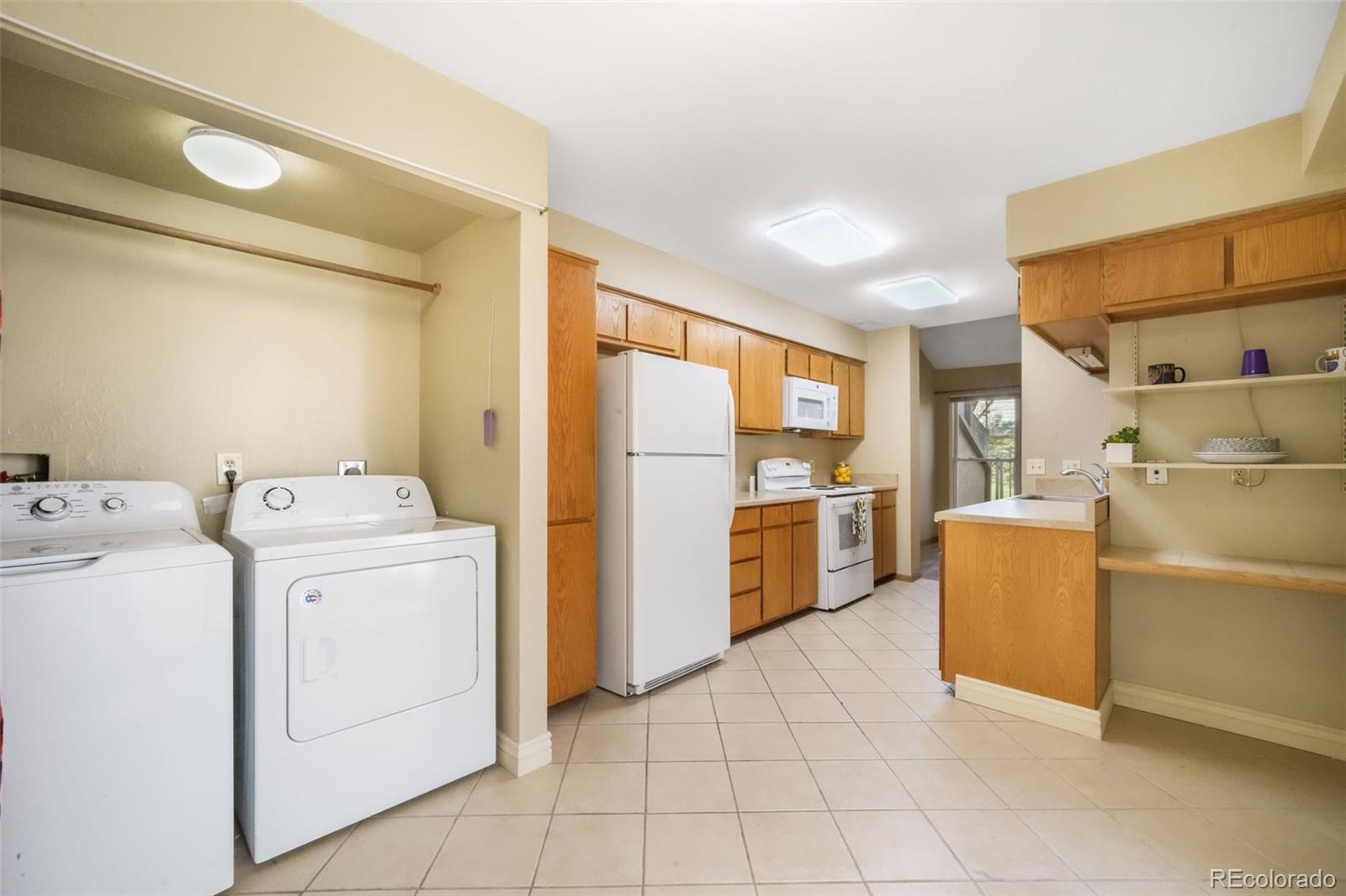 MLS Image #8 for 3330  templeton gap road,colorado springs, Colorado