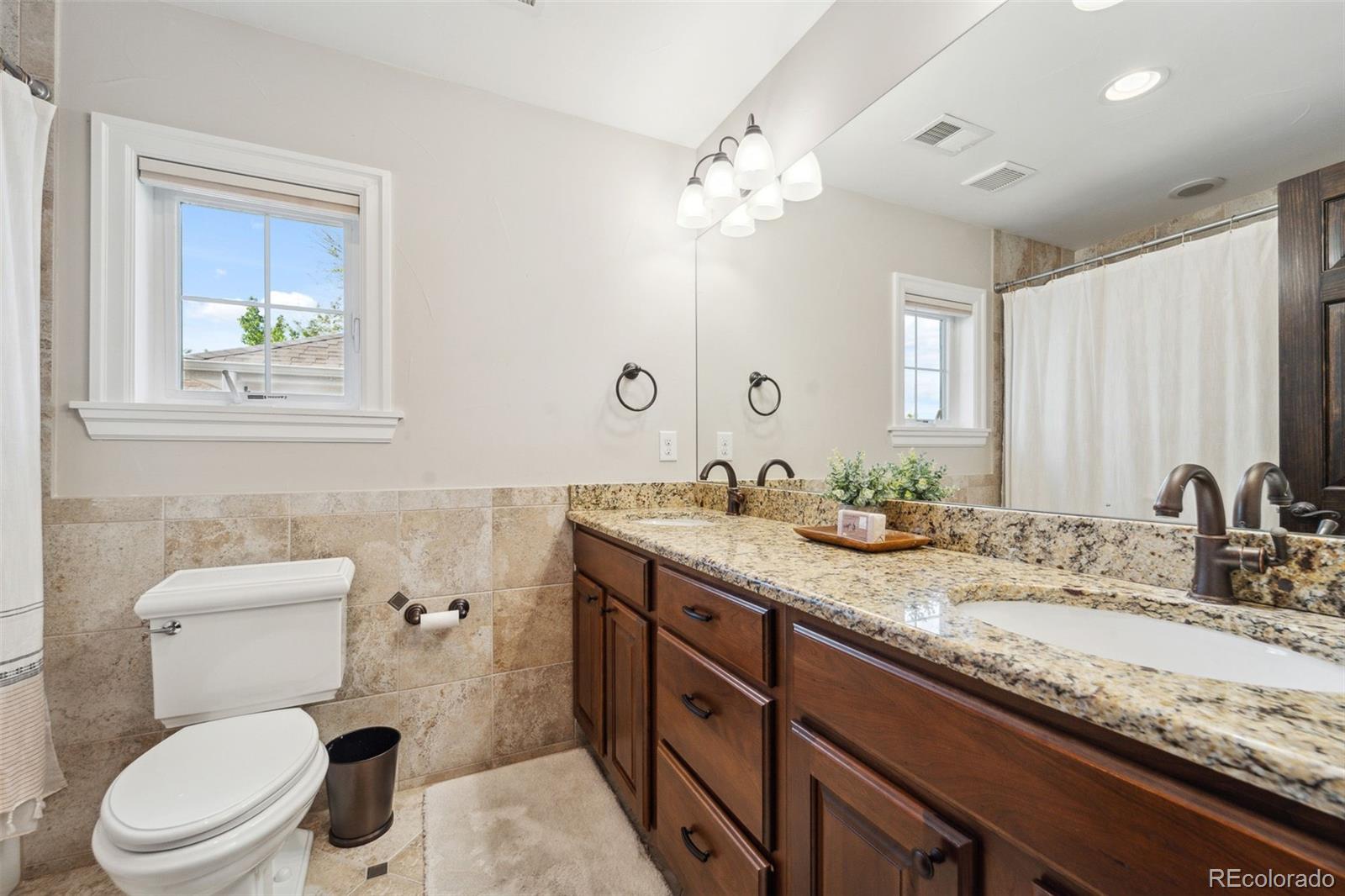 MLS Image #28 for 1317 s saint paul street,denver, Colorado