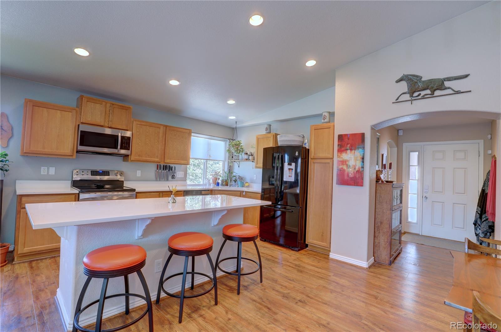 MLS Image #6 for 20194  robins drive,denver, Colorado