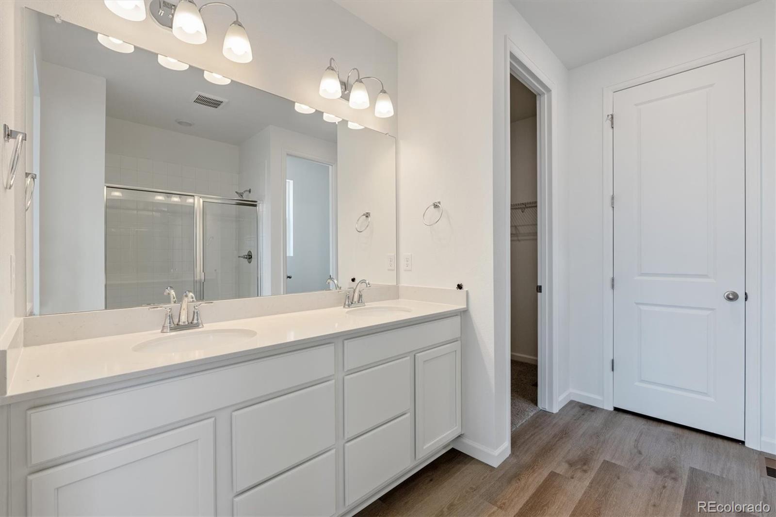 MLS Image #15 for 19100 e 96th place,commerce city, Colorado
