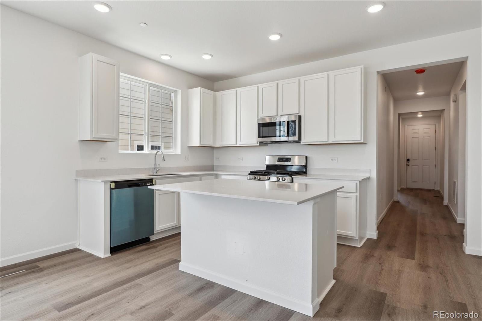 MLS Image #9 for 19100 e 96th place,commerce city, Colorado