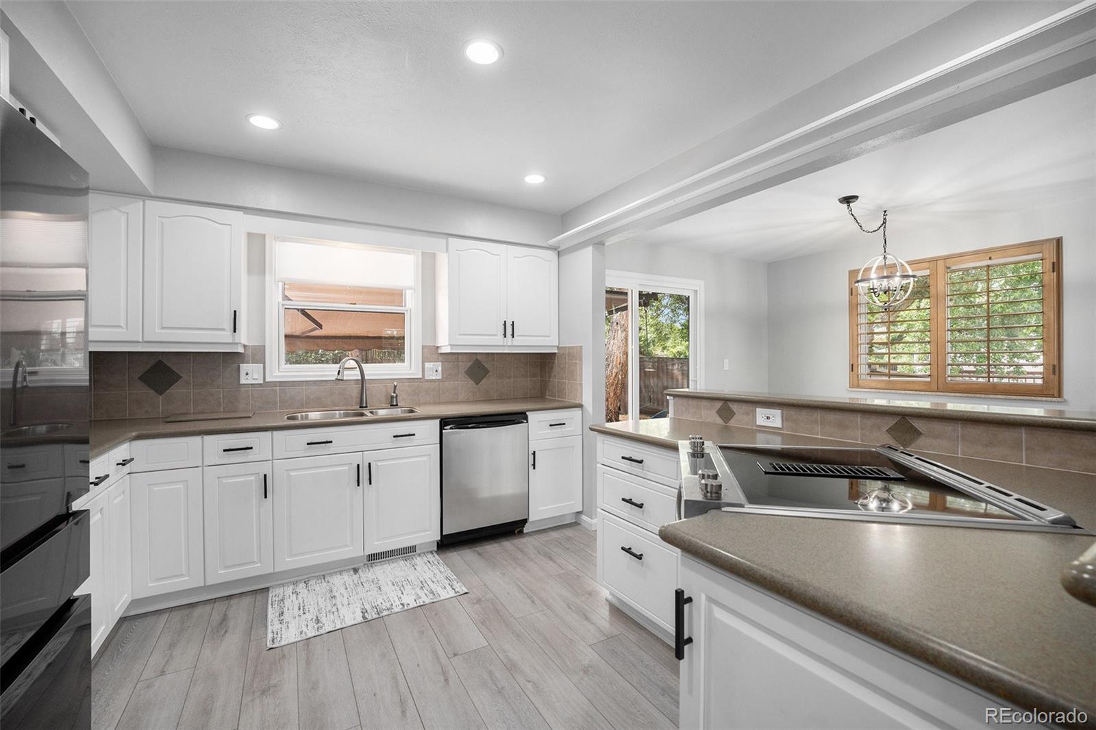 MLS Image #2 for 10473 w arkansas drive,lakewood, Colorado