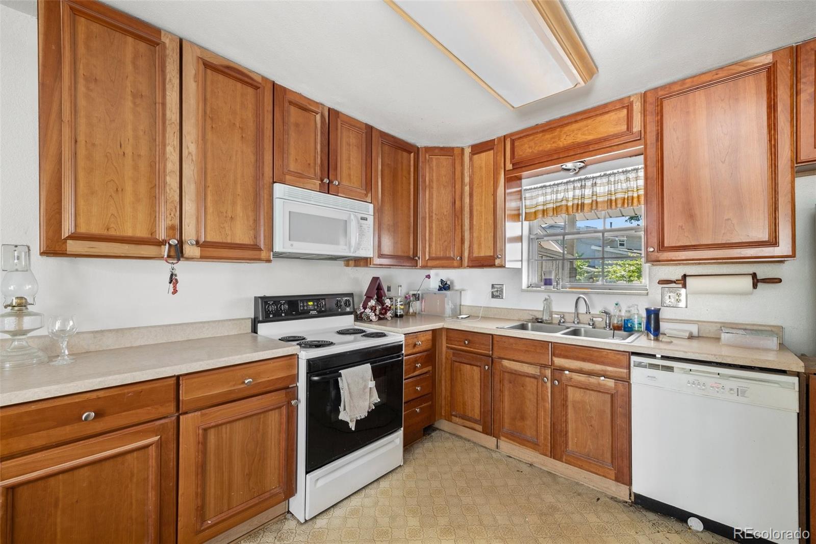 MLS Image #11 for 2742 s xanadu way,aurora, Colorado