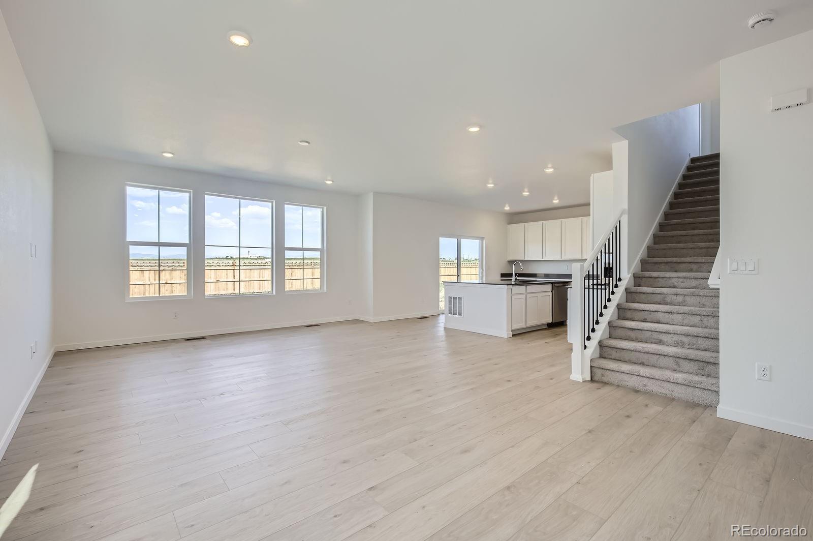 MLS Image #1 for 440  donna lane,johnstown, Colorado