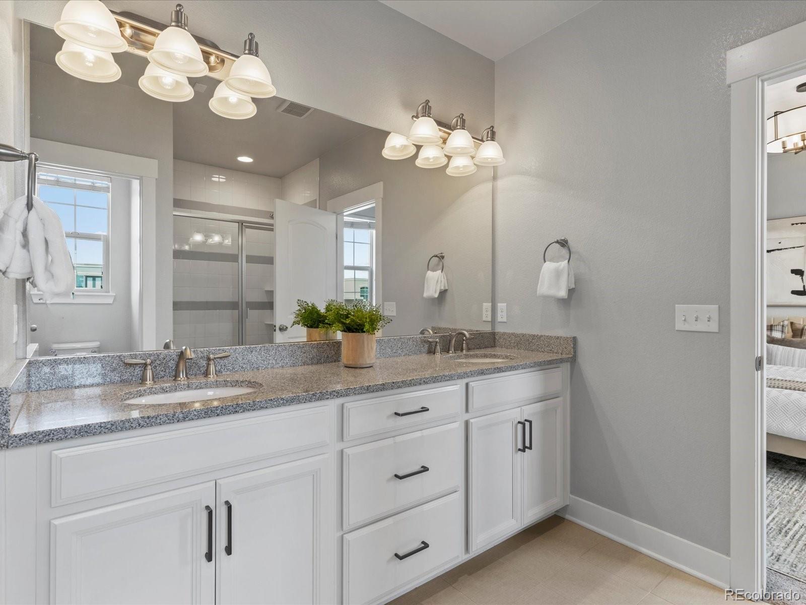 MLS Image #13 for 5399  valentia street,denver, Colorado
