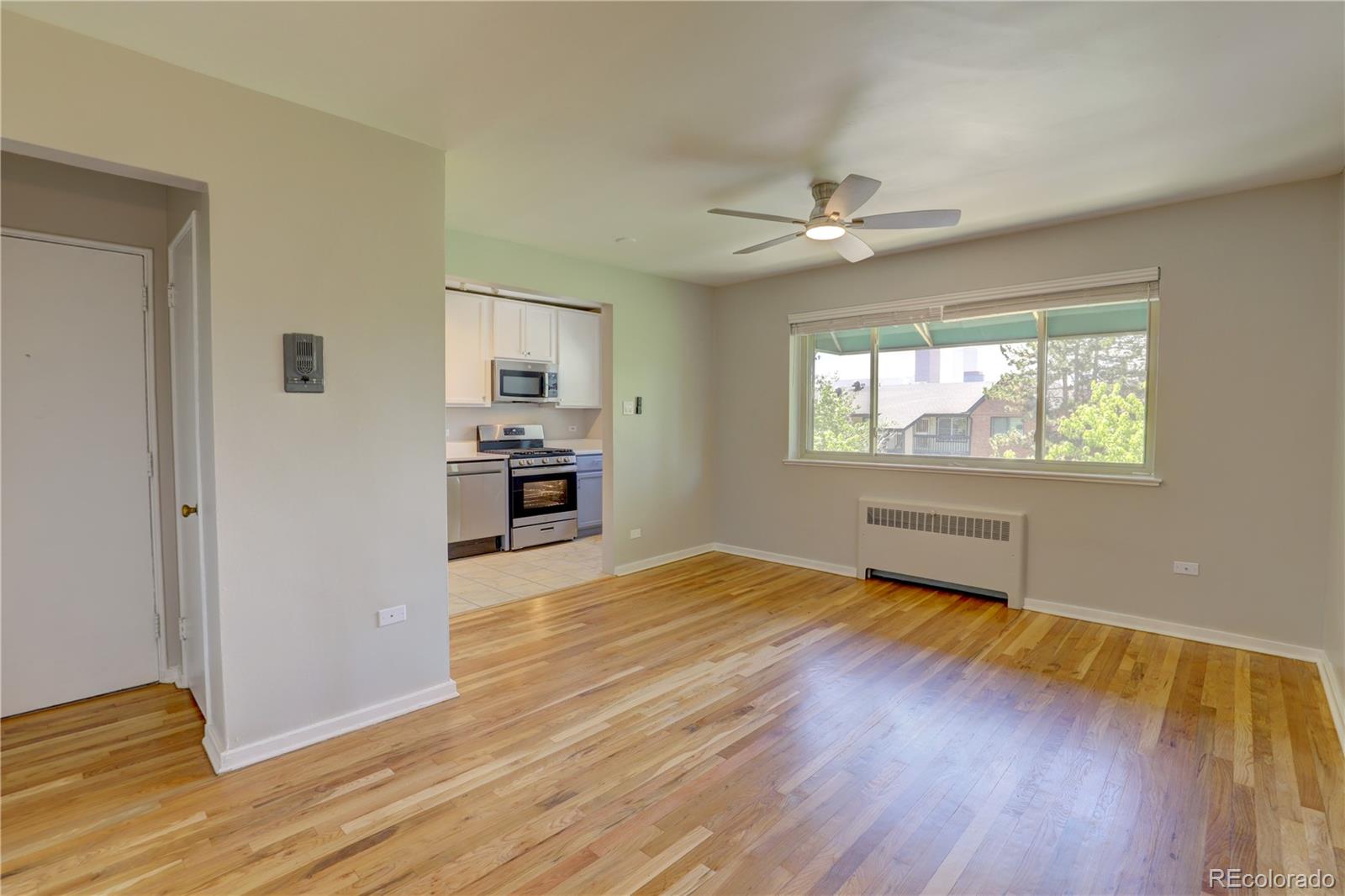 MLS Image #4 for 2100 n franklin street,denver, Colorado