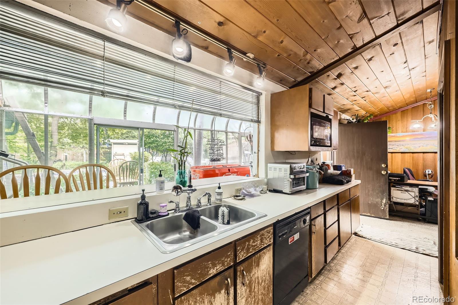 MLS Image #11 for 2220  lee street,lakewood, Colorado