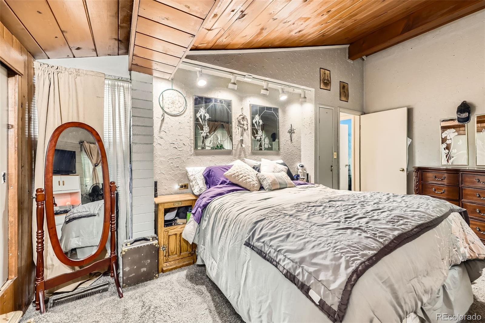 MLS Image #15 for 2220  lee street,lakewood, Colorado