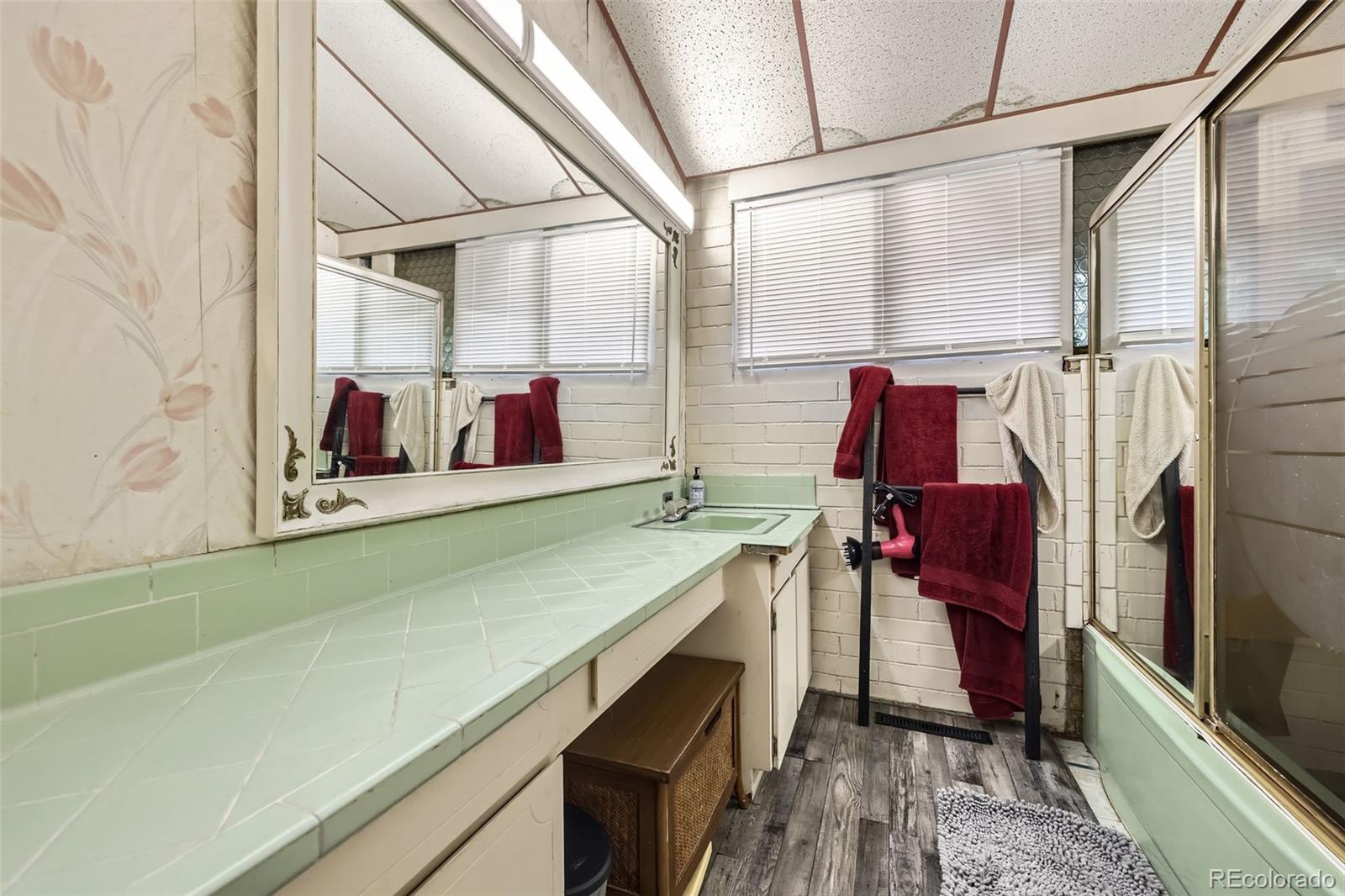 MLS Image #18 for 2220  lee street,lakewood, Colorado