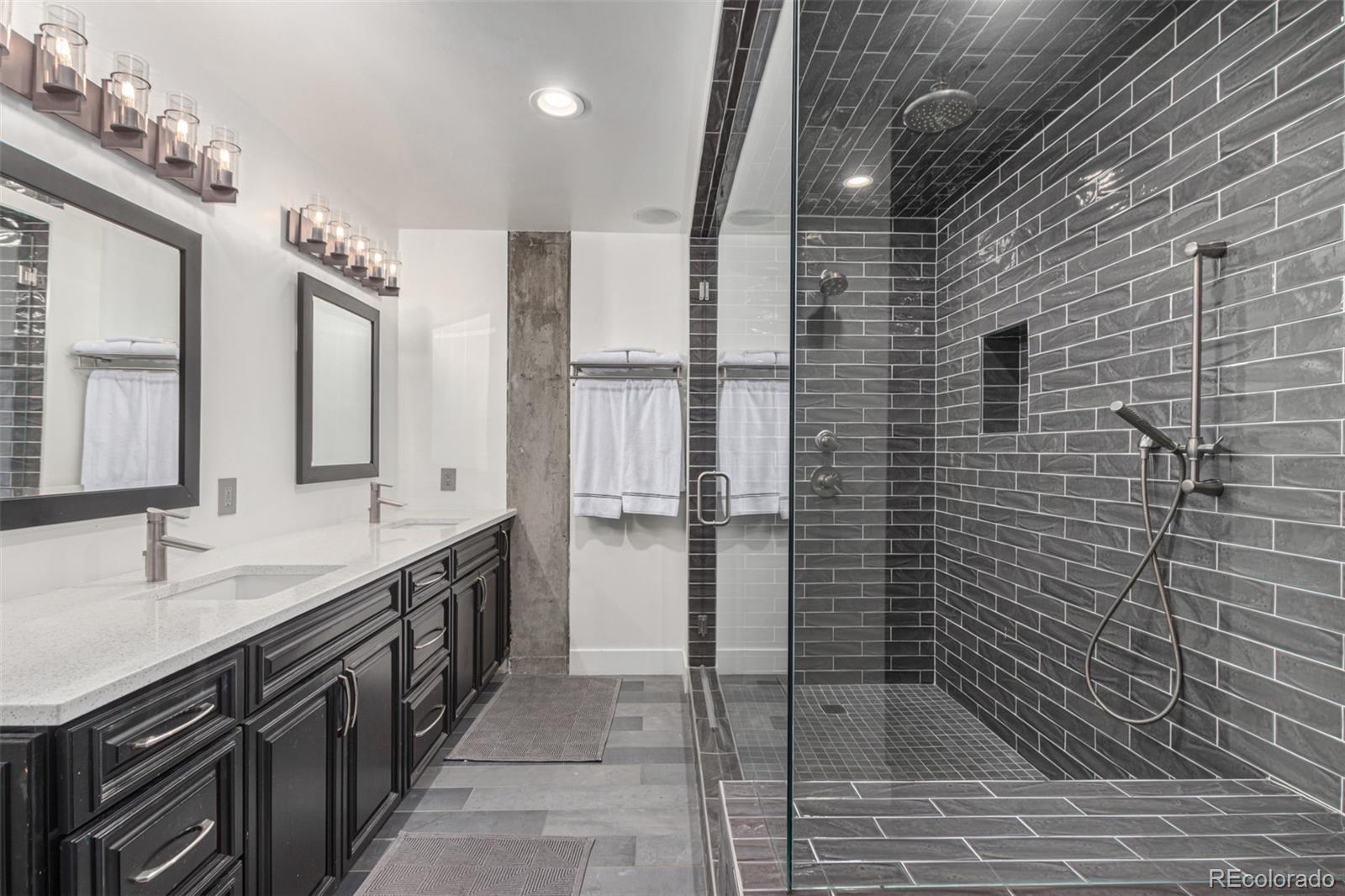MLS Image #14 for 1735  19th street,denver, Colorado