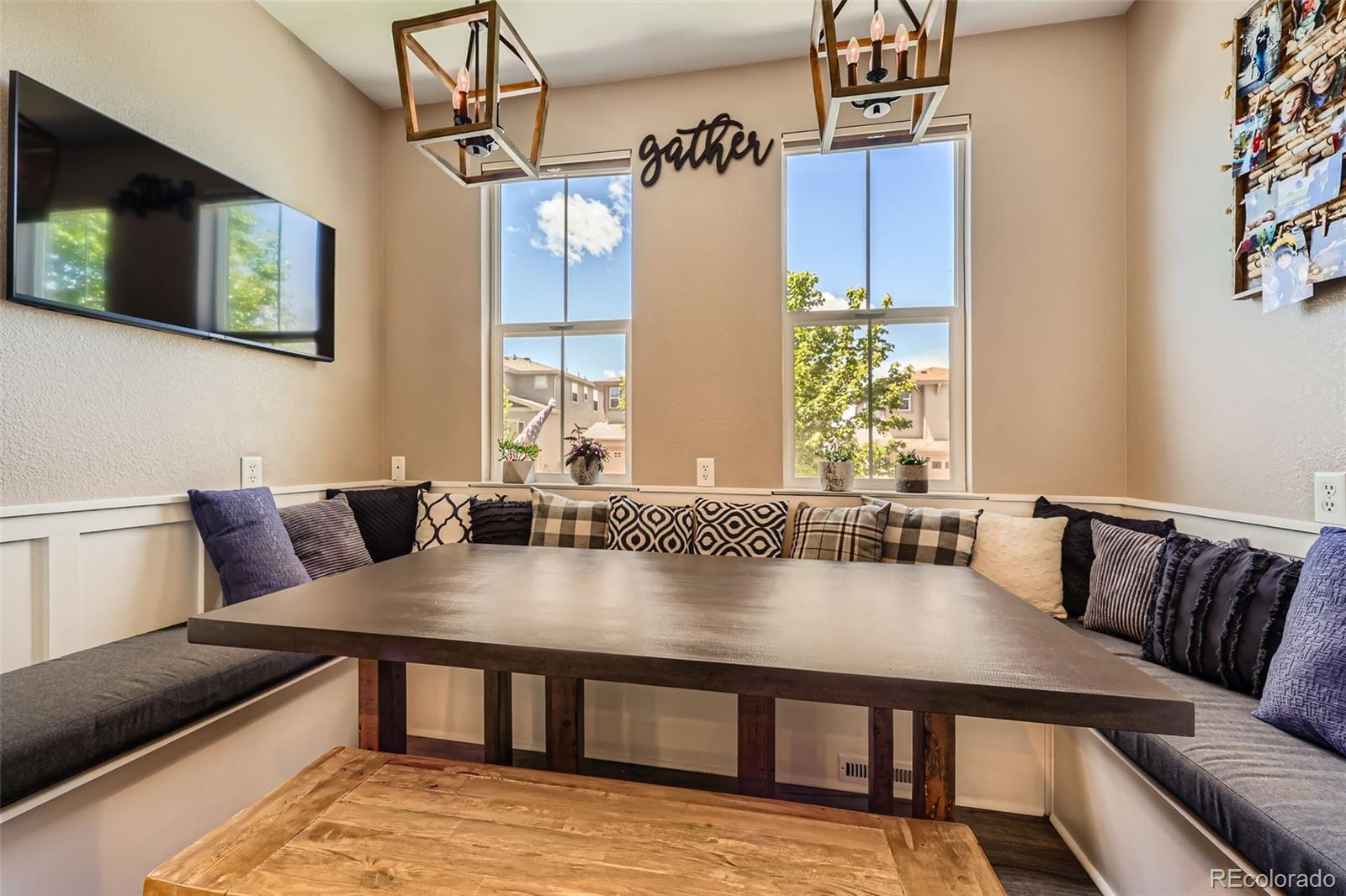MLS Image #13 for 10694  cedarcrest circle,highlands ranch, Colorado