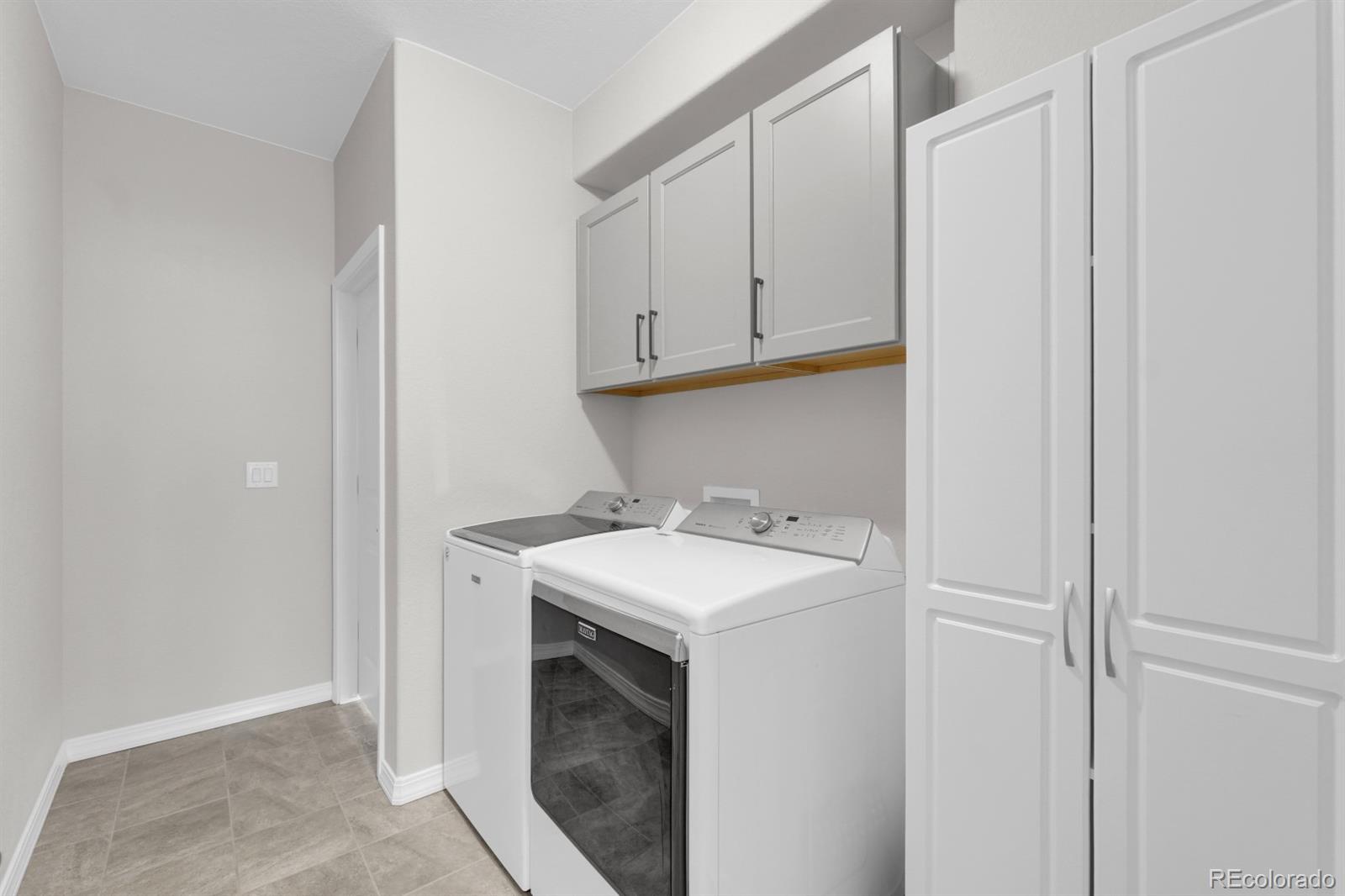 MLS Image #11 for 8214  scoby court,colorado springs, Colorado