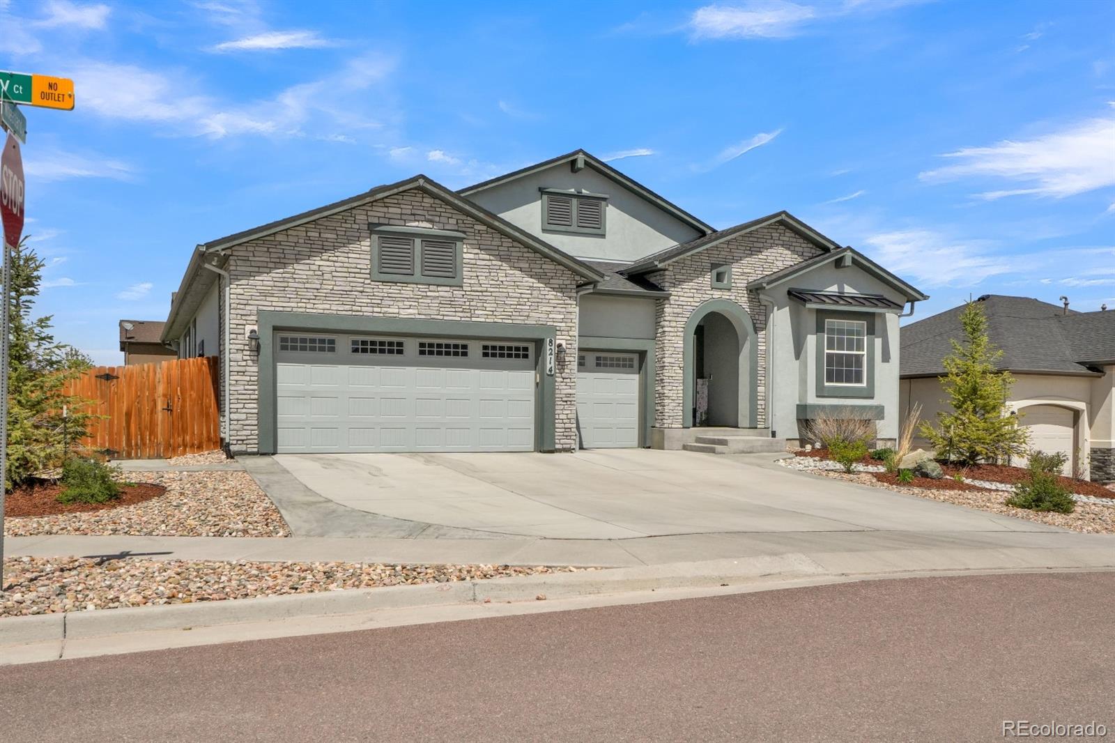 MLS Image #2 for 8214  scoby court,colorado springs, Colorado