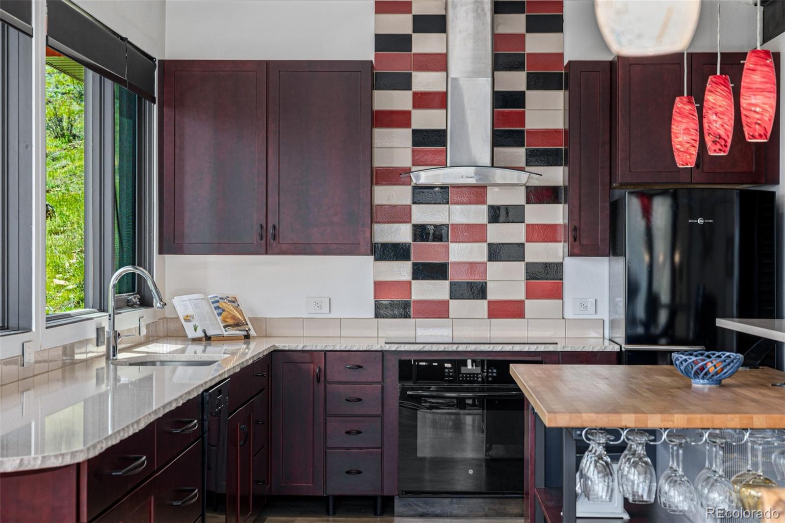 MLS Image #12 for 5896  peregrine trail,golden, Colorado