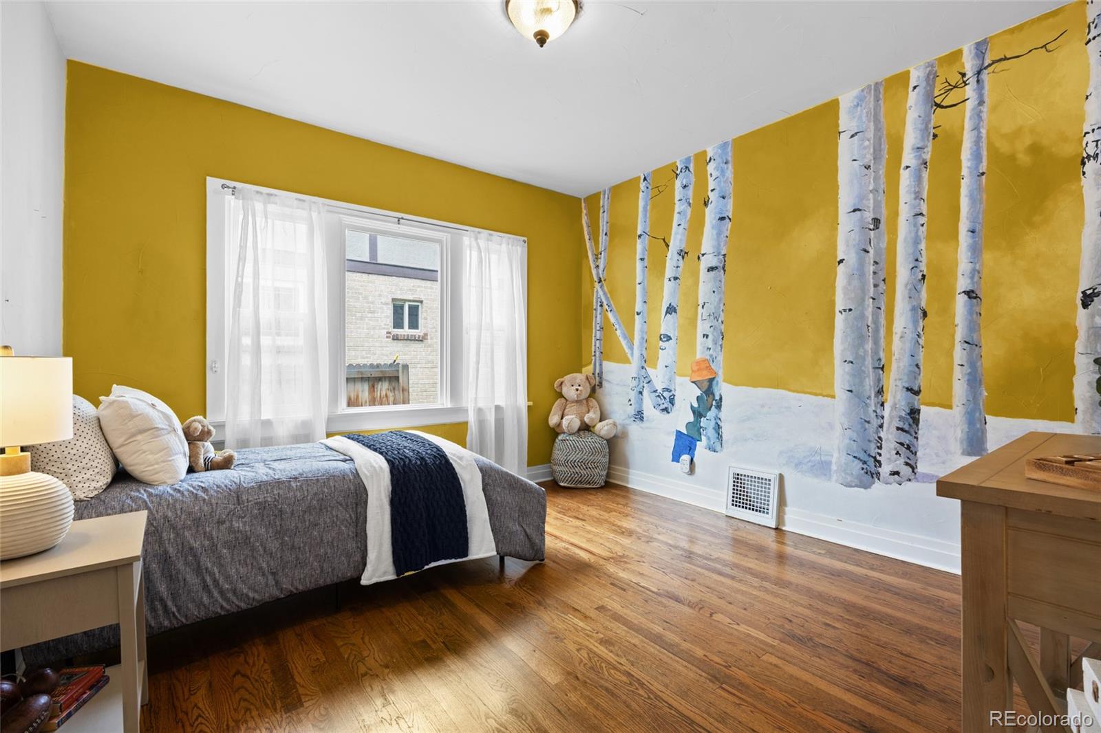 MLS Image #26 for 2703 n milwaukee street,denver, Colorado