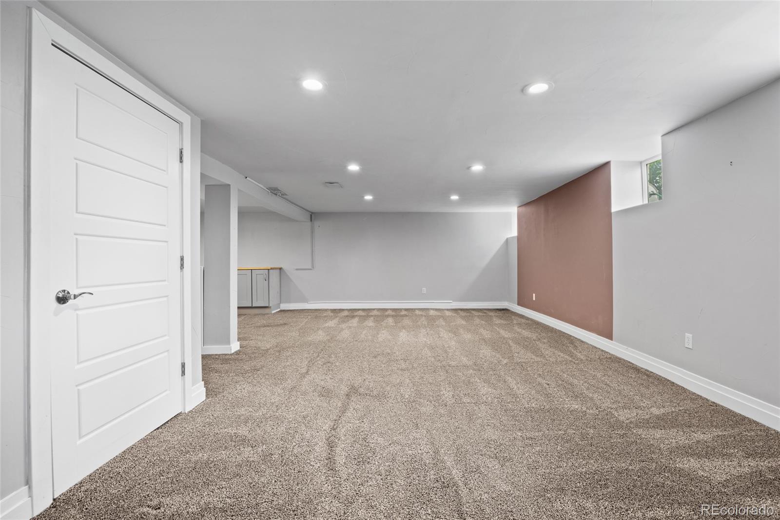MLS Image #30 for 2703 n milwaukee street,denver, Colorado