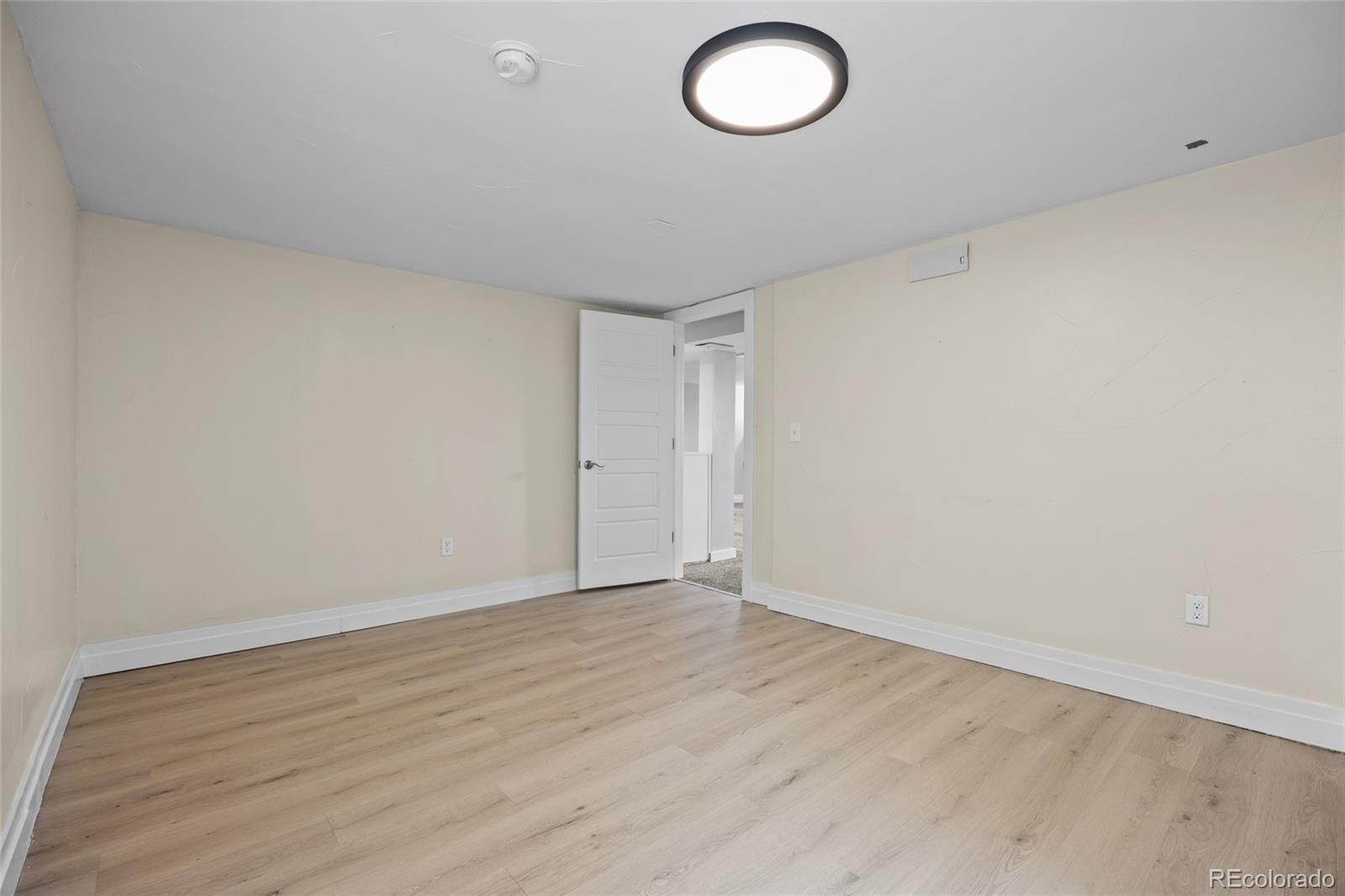 MLS Image #32 for 2703 n milwaukee street,denver, Colorado