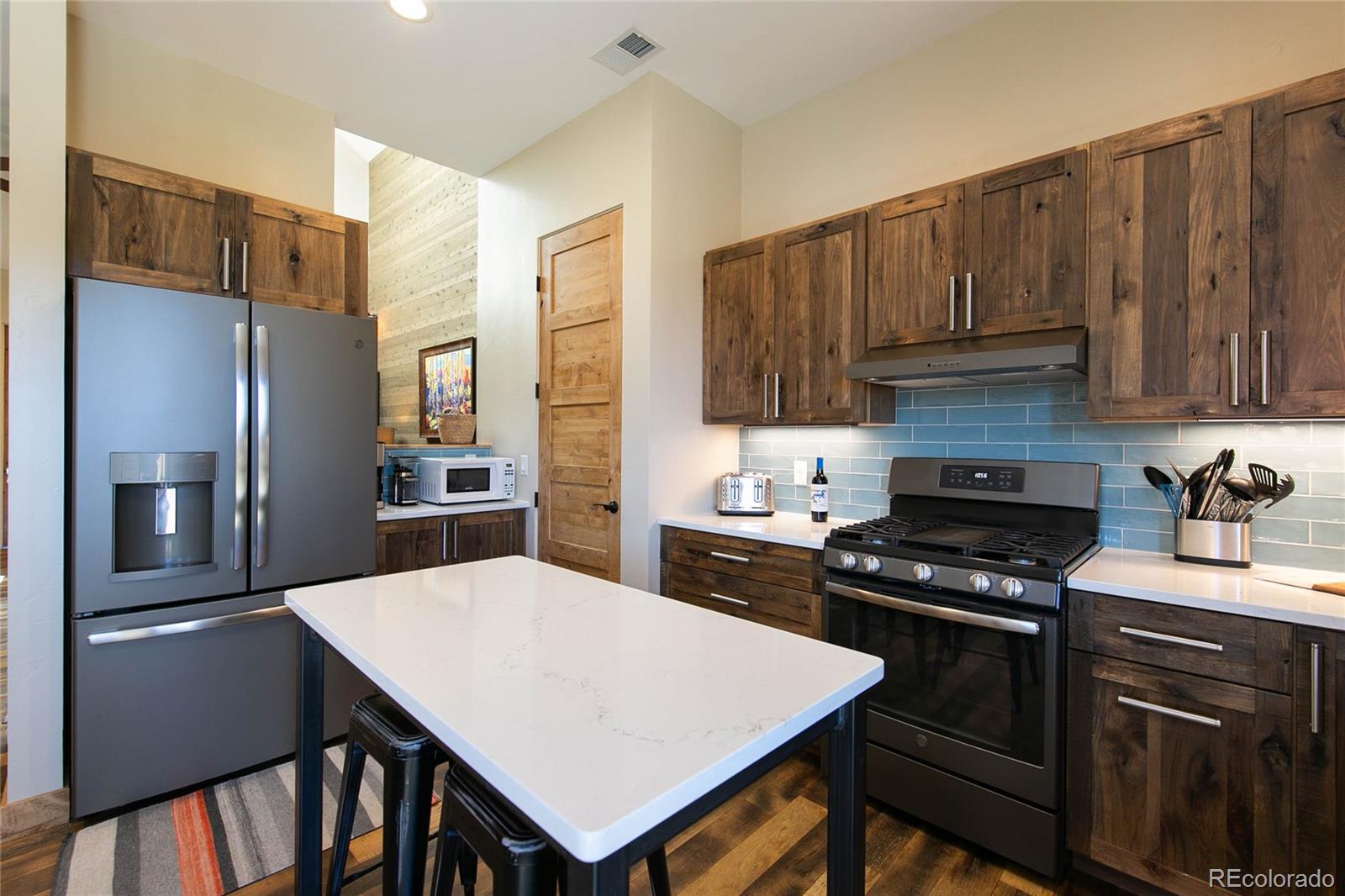 MLS Image #10 for 467 e arkansas street,buena vista, Colorado