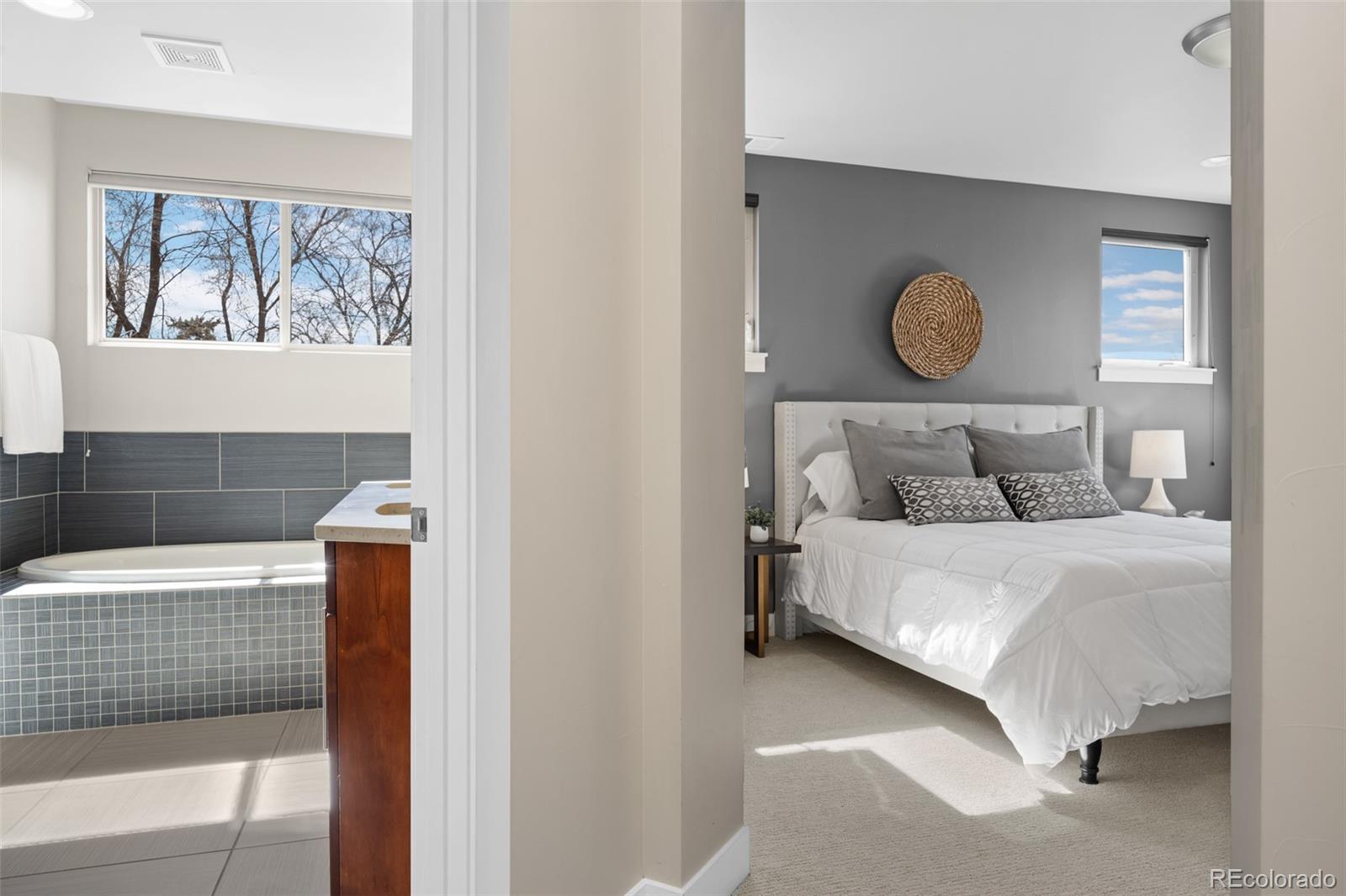 MLS Image #16 for 2053  meade street,denver, Colorado