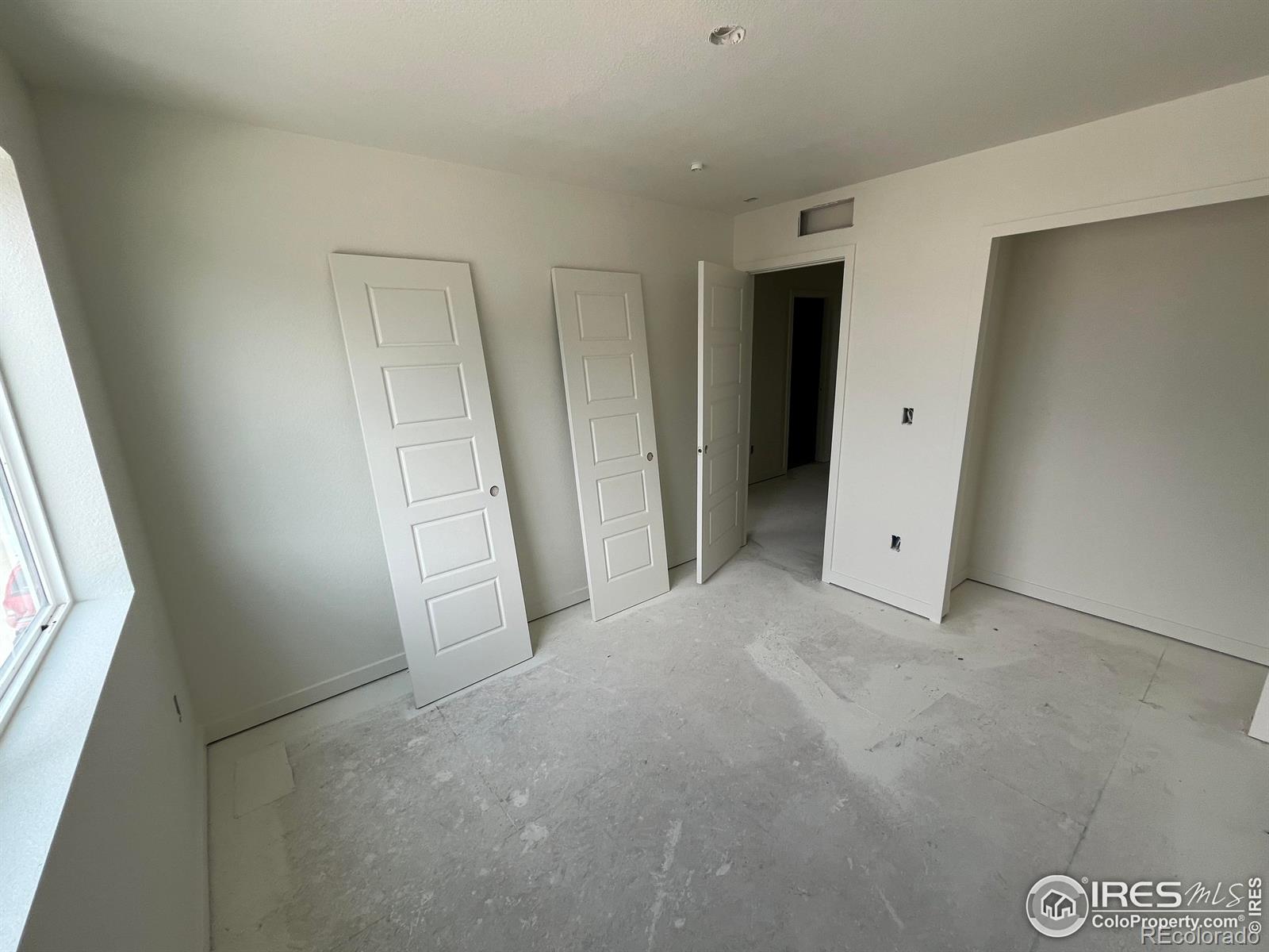 MLS Image #7 for 3756  pinnacles court,evans, Colorado