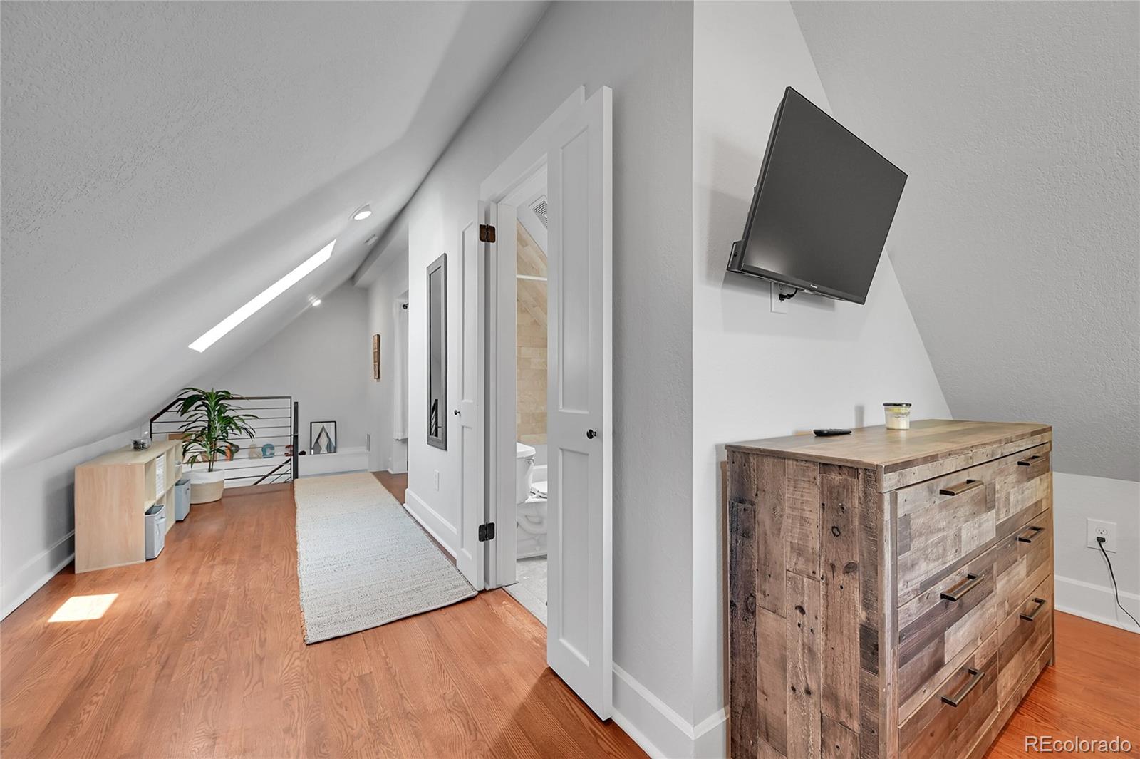 MLS Image #33 for 1208 s pennsylvania street,denver, Colorado