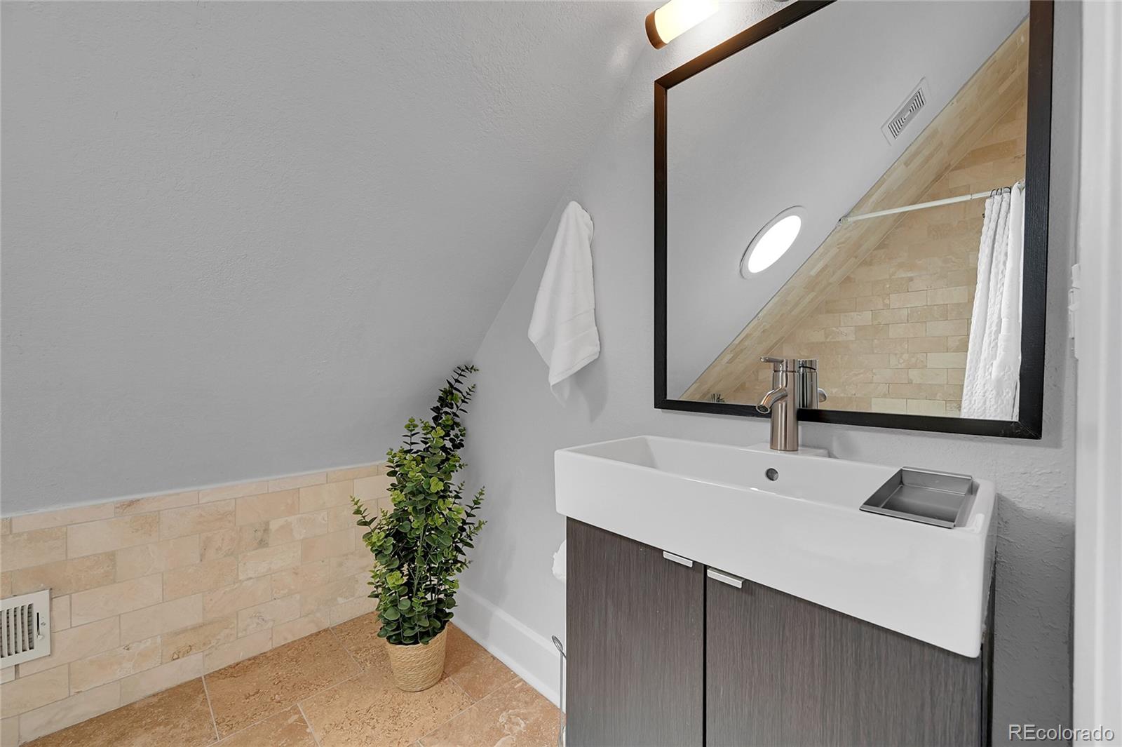 MLS Image #34 for 1208 s pennsylvania street,denver, Colorado