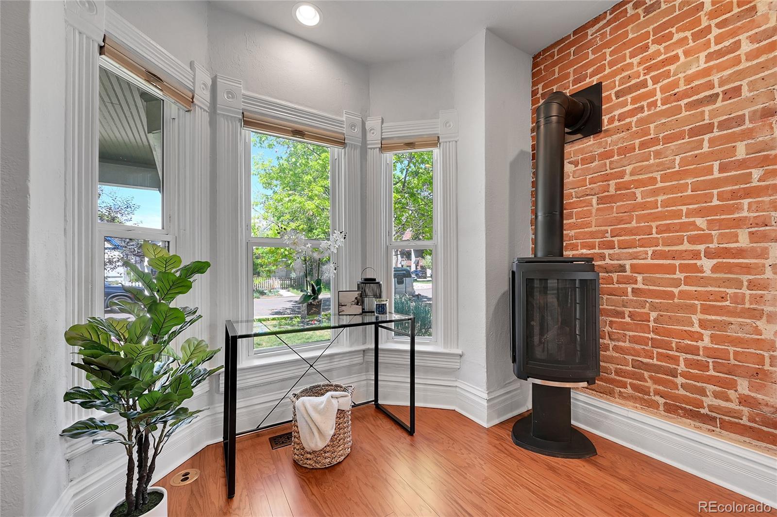 MLS Image #6 for 1208 s pennsylvania street,denver, Colorado