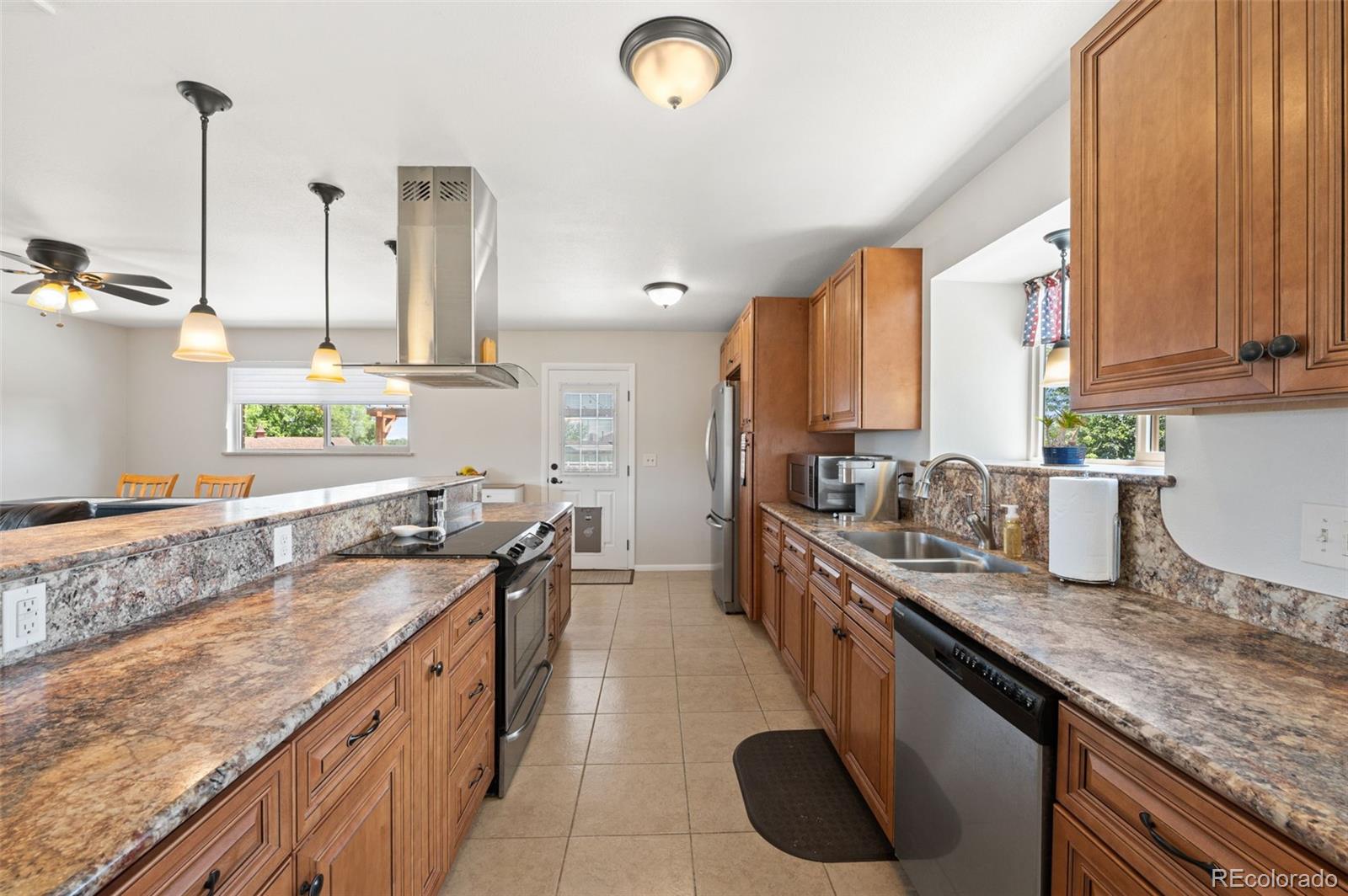 MLS Image #15 for 16225 w 74th drive,arvada, Colorado