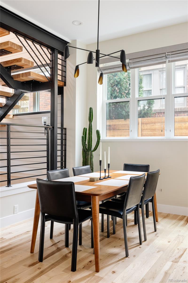 MLS Image #10 for 619 s high street,denver, Colorado