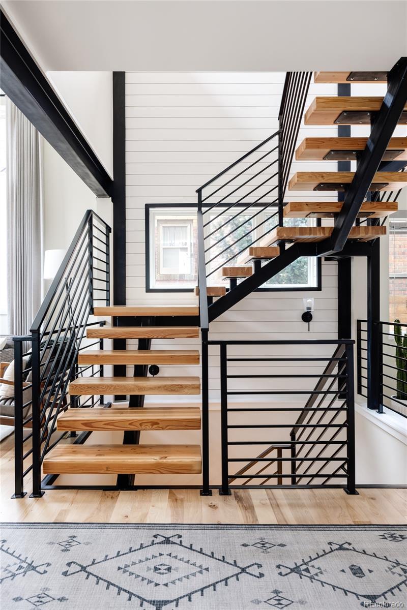 MLS Image #14 for 619 s high street,denver, Colorado