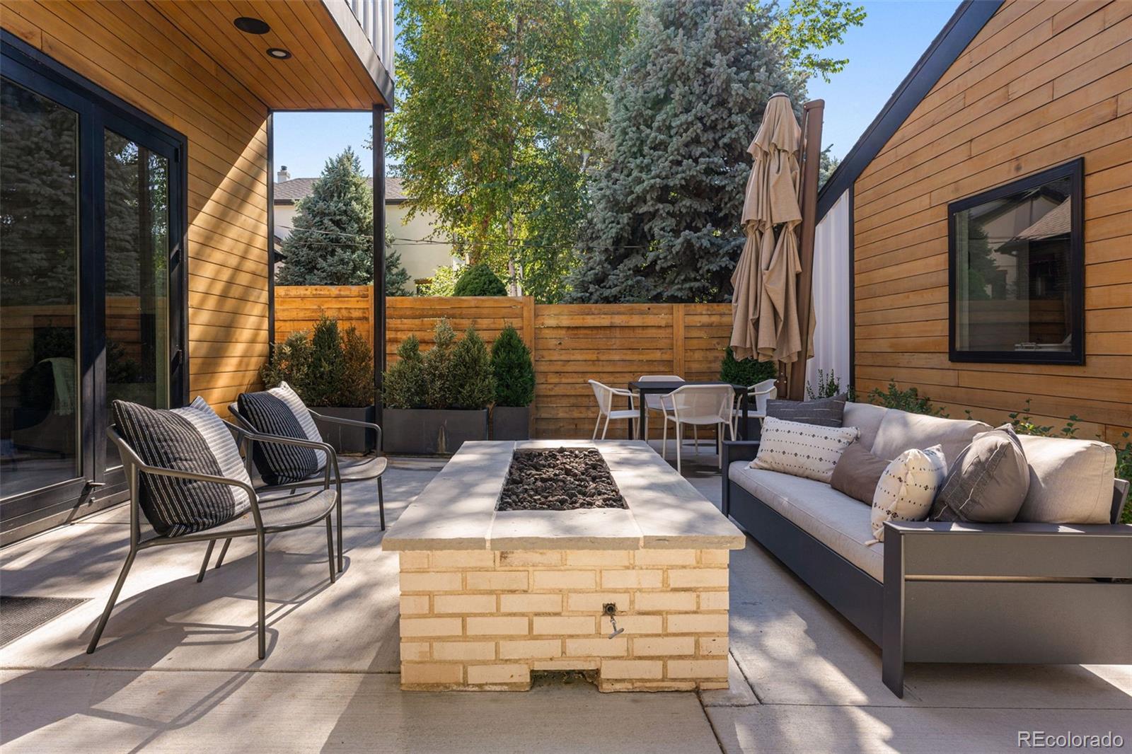 MLS Image #31 for 619 s high street,denver, Colorado