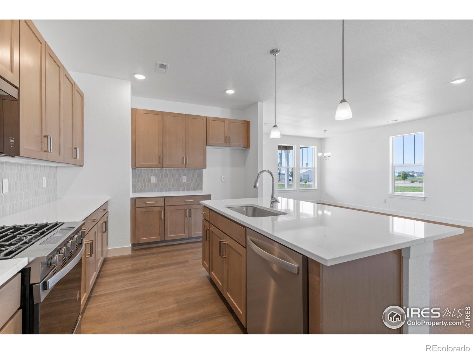 MLS Image #13 for 4523  parkline street,timnath, Colorado
