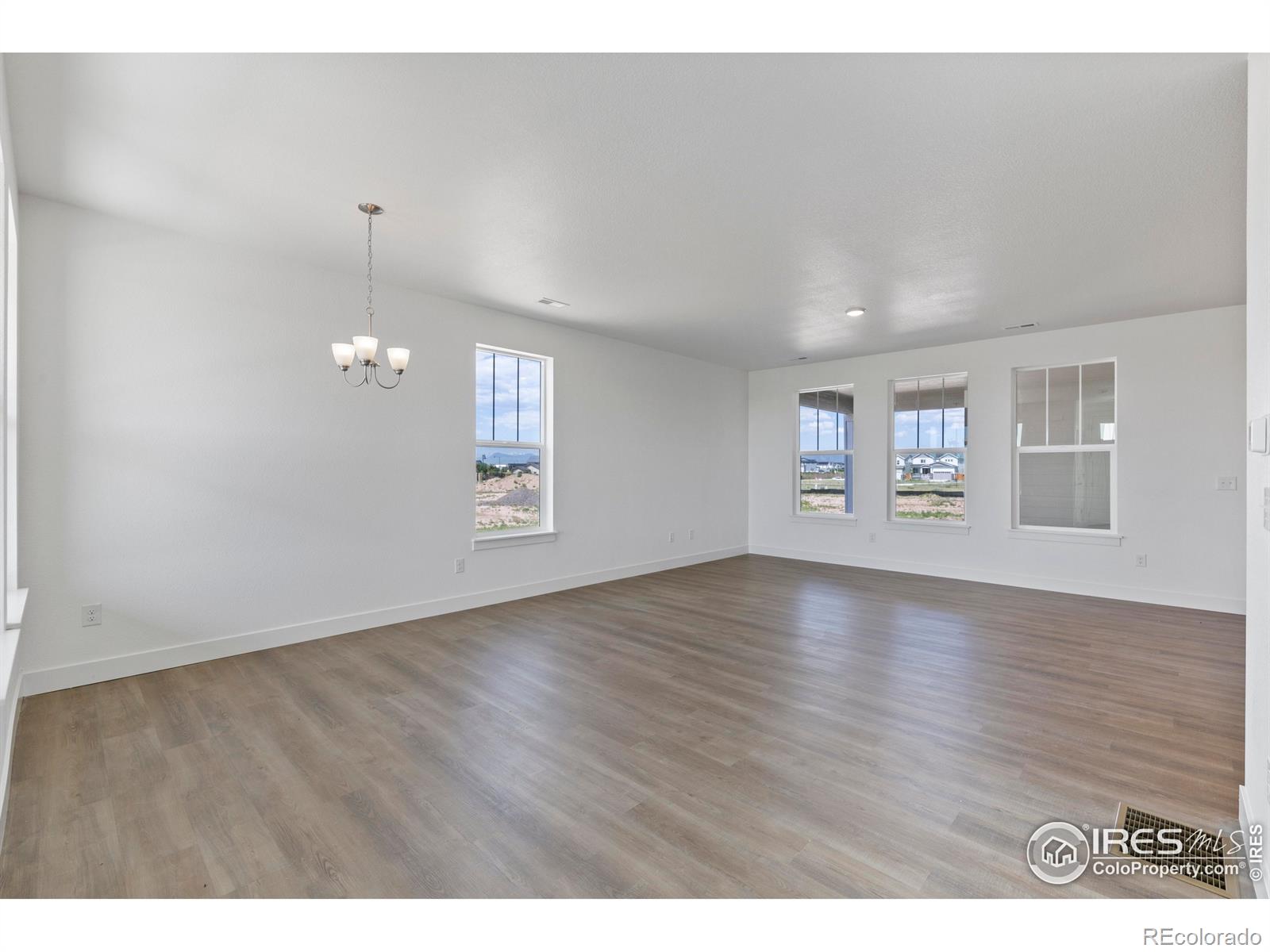 MLS Image #6 for 4523  parkline street,timnath, Colorado