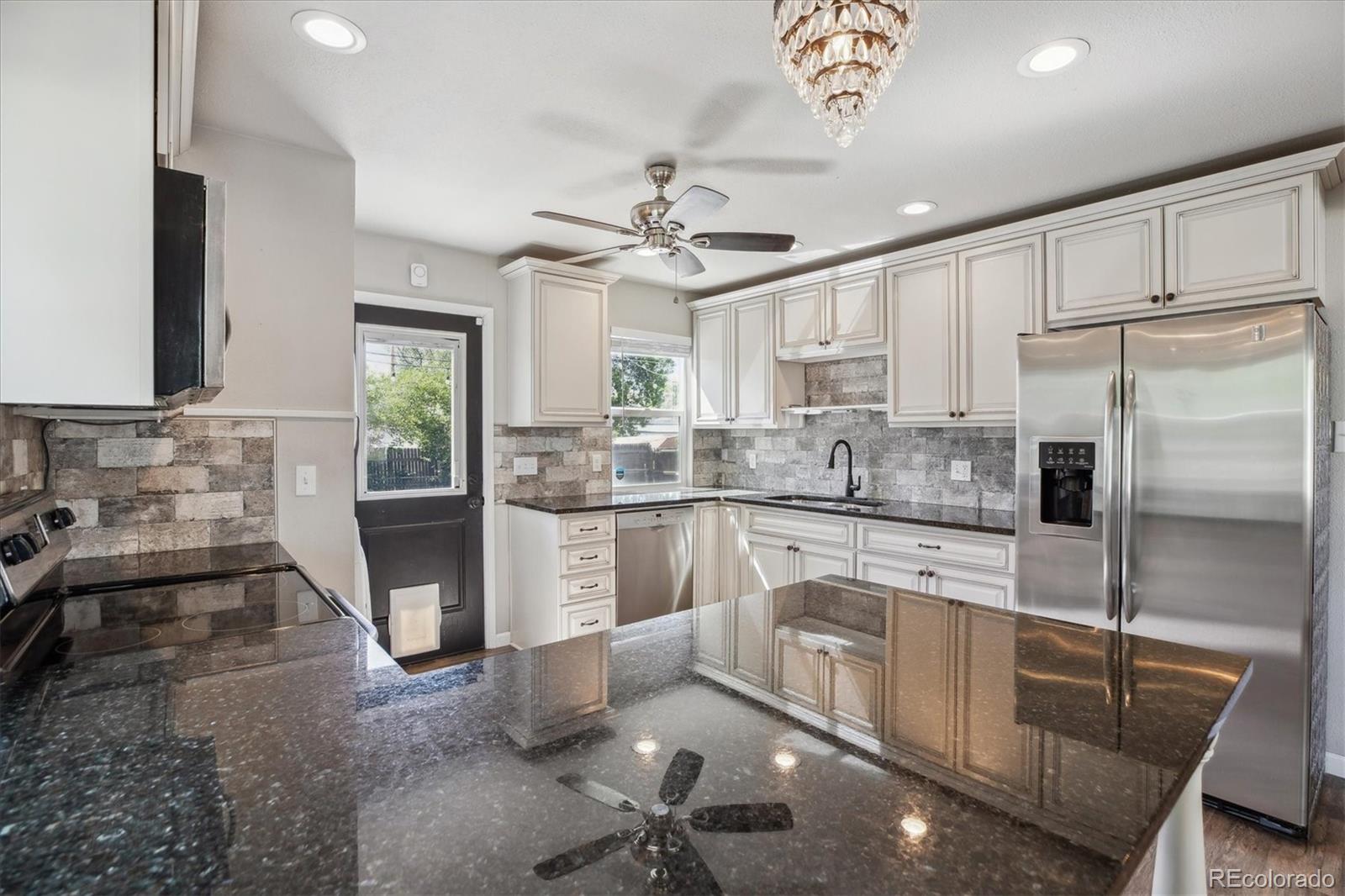 MLS Image #8 for 765  iola street,aurora, Colorado