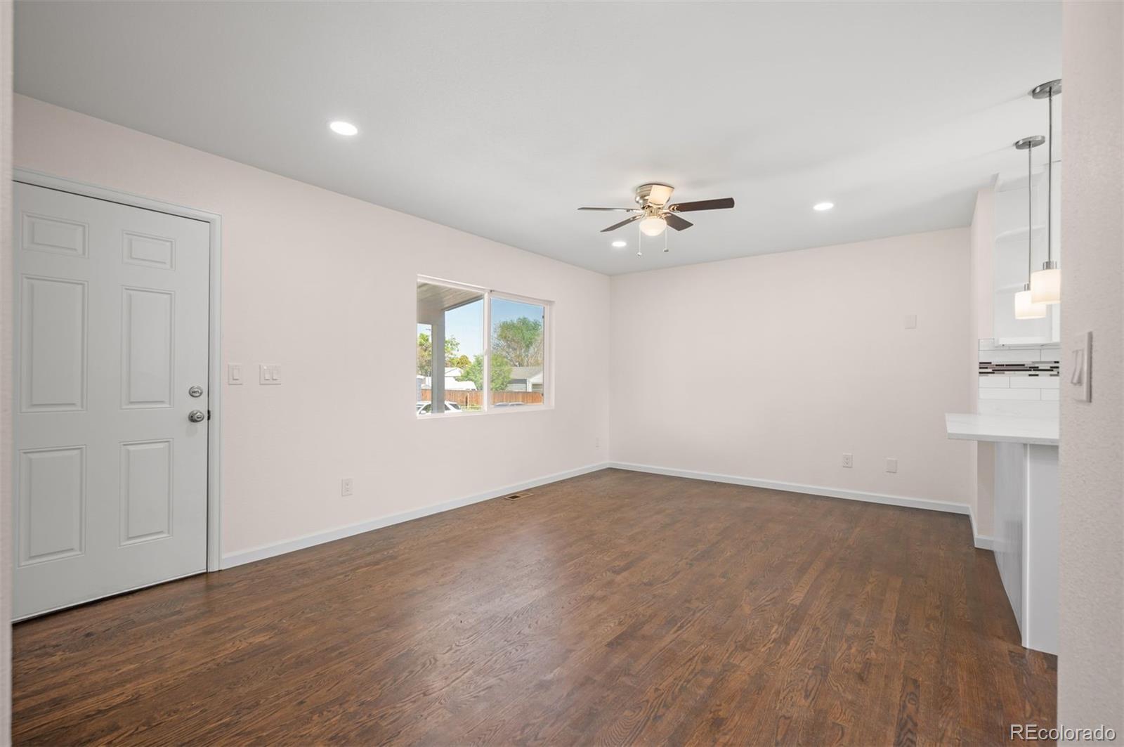 MLS Image #4 for 7870  magnolia street,commerce city, Colorado