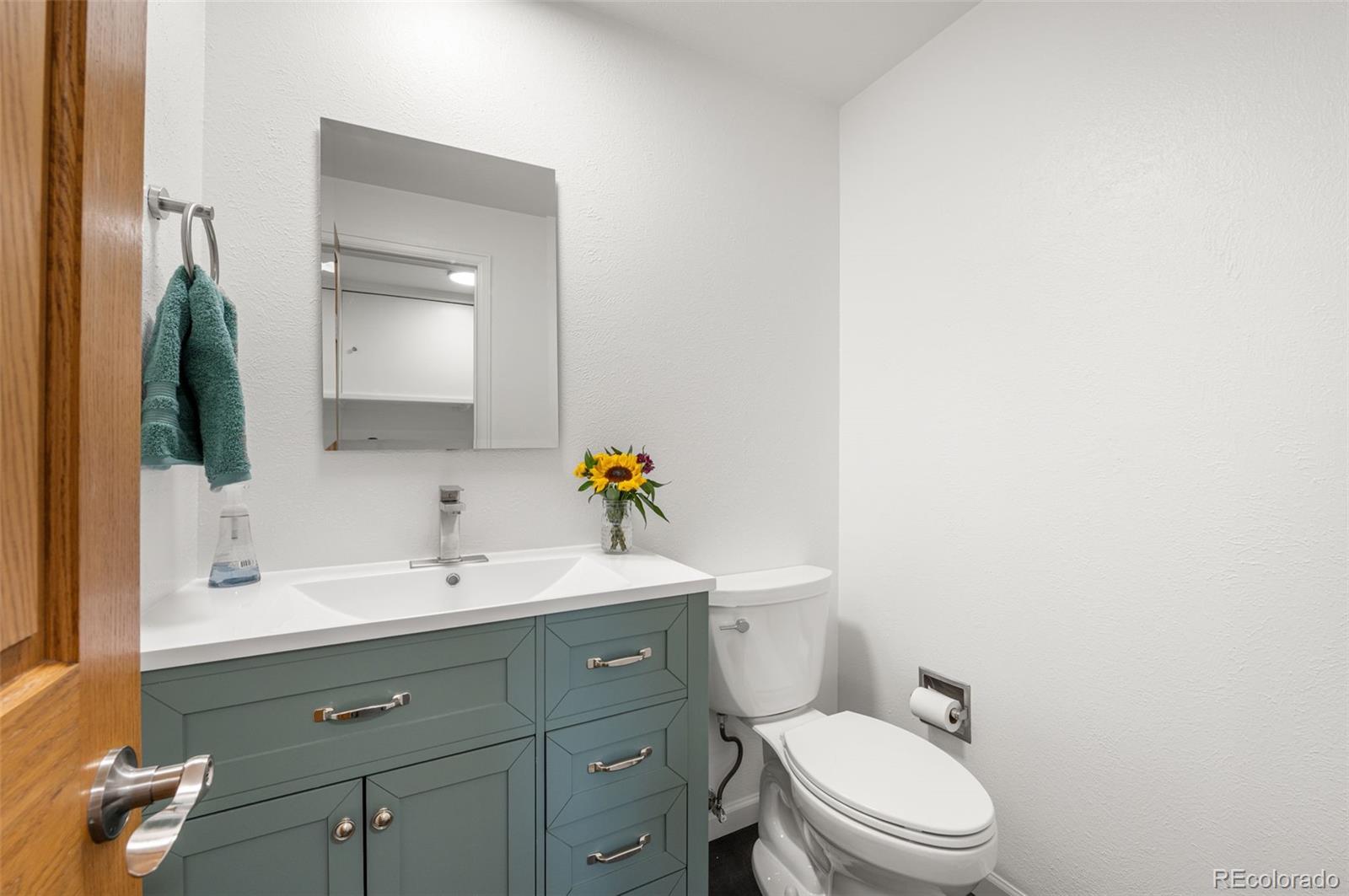MLS Image #14 for 8793 e monmouth place,denver, Colorado