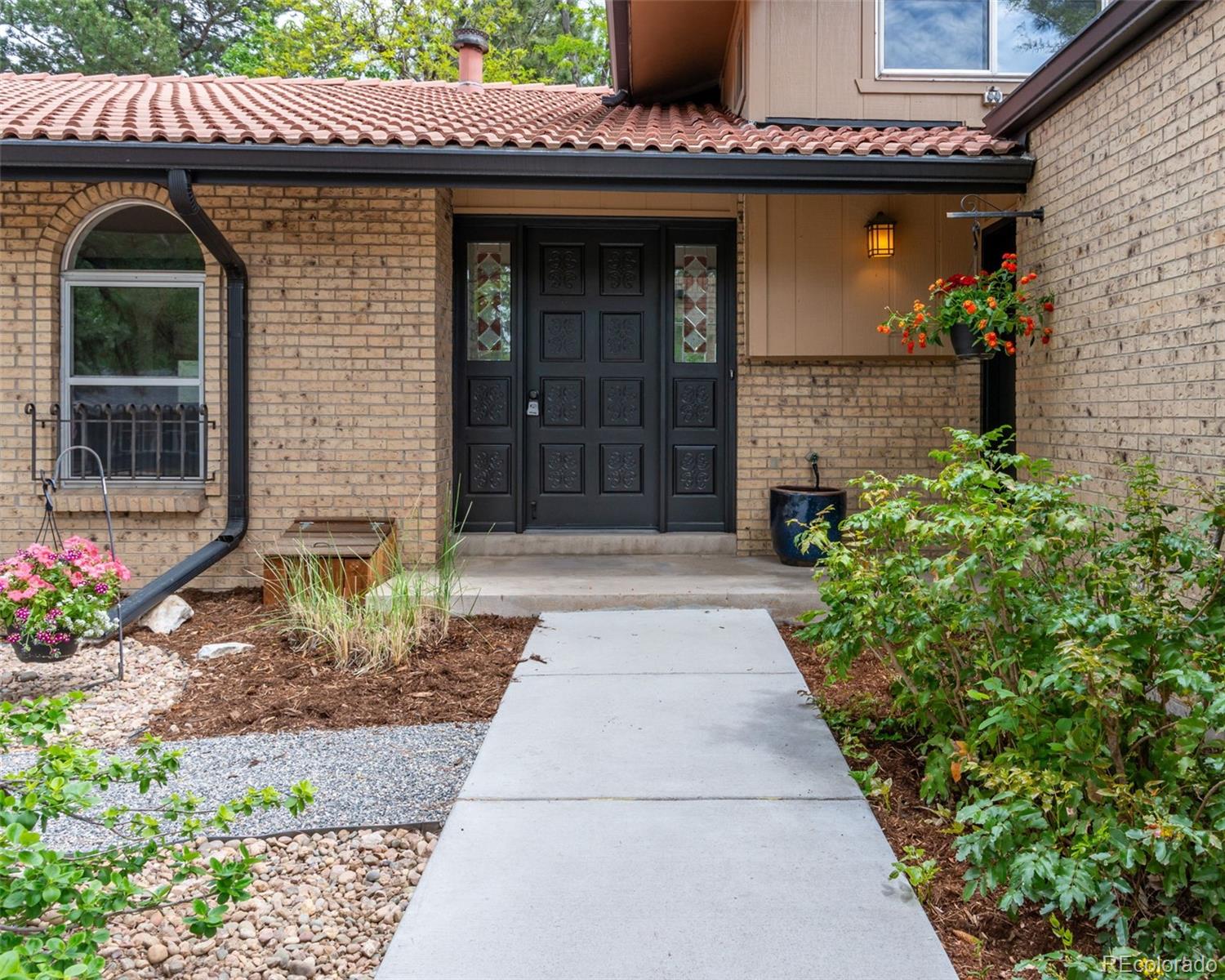 MLS Image #3 for 8793 e monmouth place,denver, Colorado