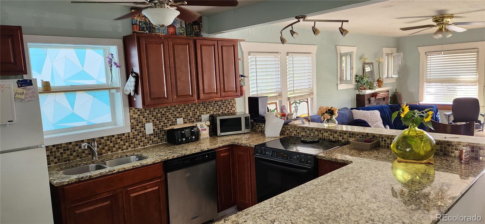 MLS Image #2 for 2034 s lincoln street,denver, Colorado