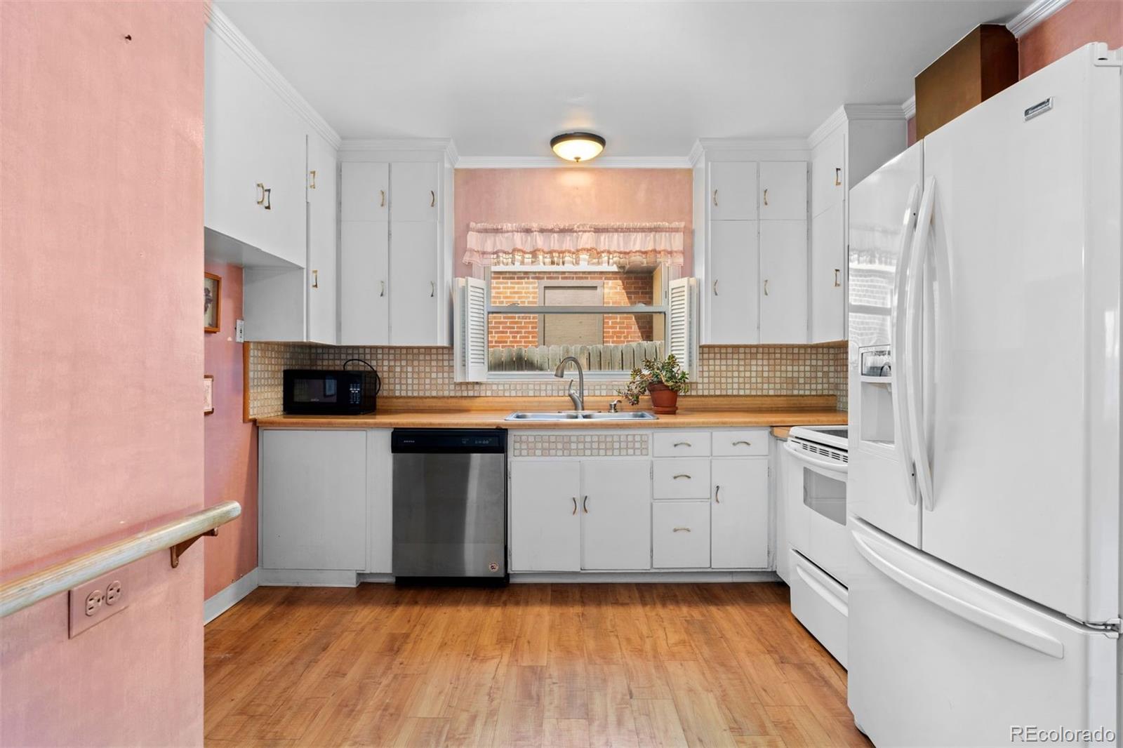 MLS Image #19 for 40  colorado boulevard,denver, Colorado