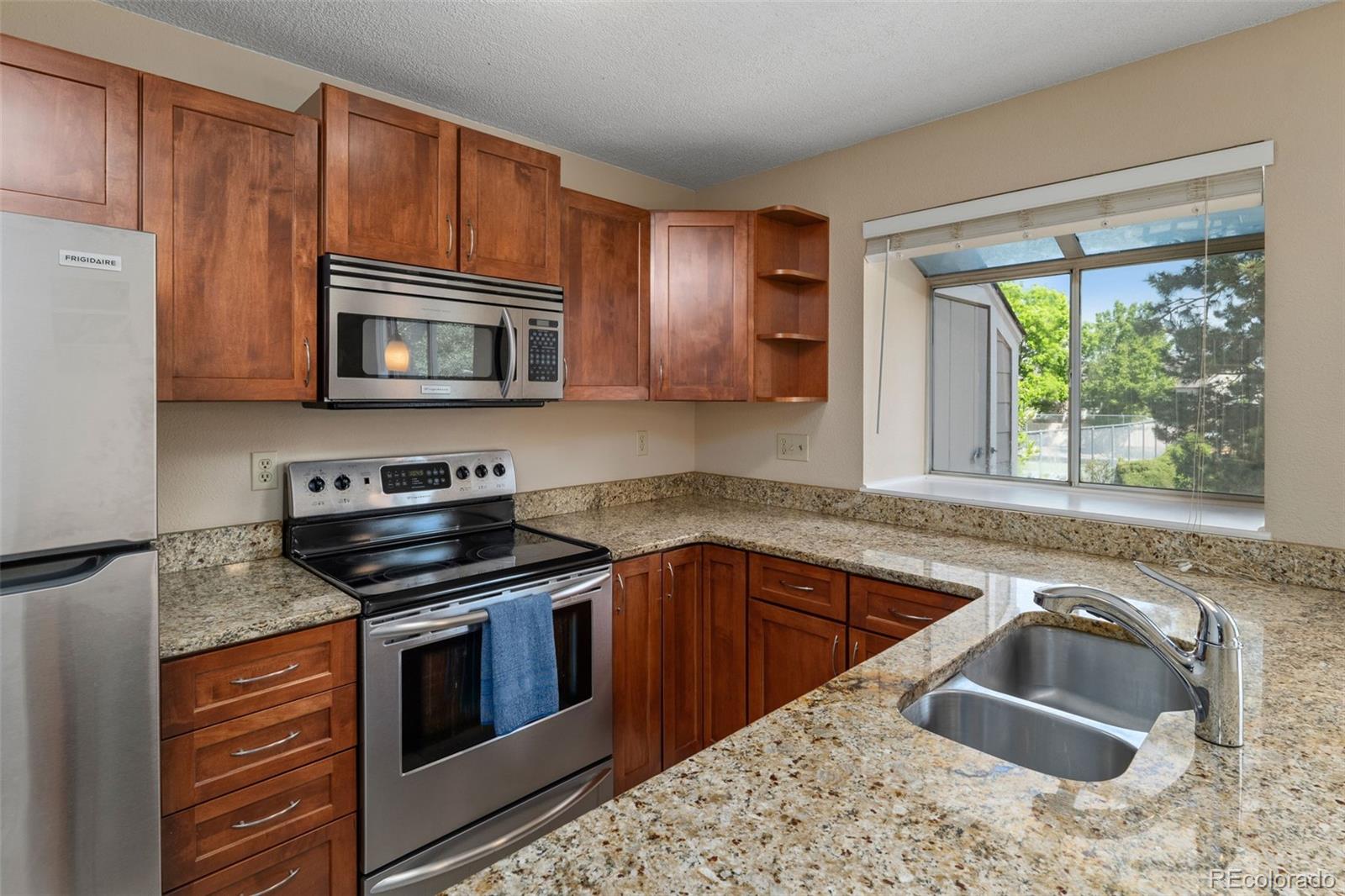 MLS Image #10 for 18171 e arizona avenue,aurora, Colorado