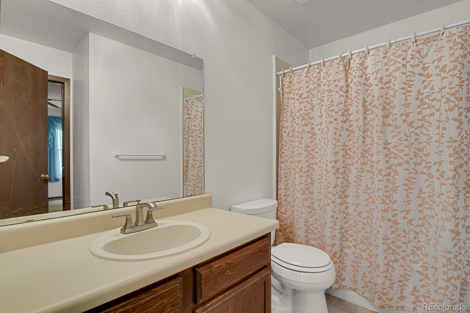 MLS Image #16 for 15323 e louisiana avenue,aurora, Colorado
