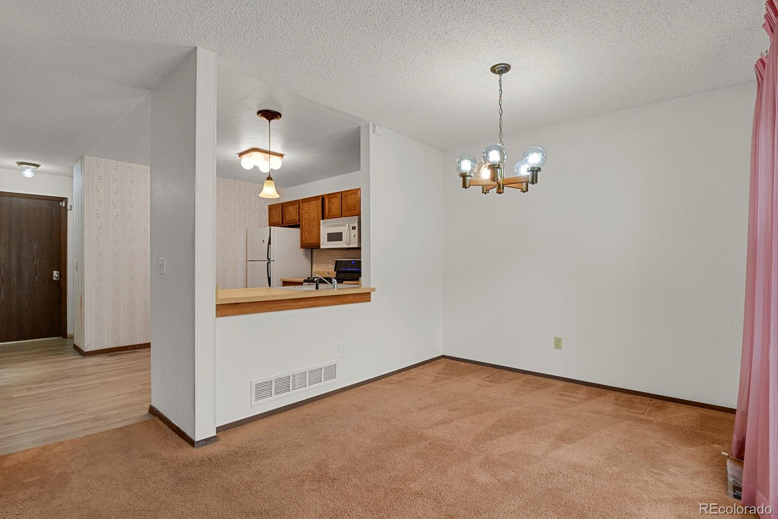 MLS Image #8 for 15323 e louisiana avenue,aurora, Colorado