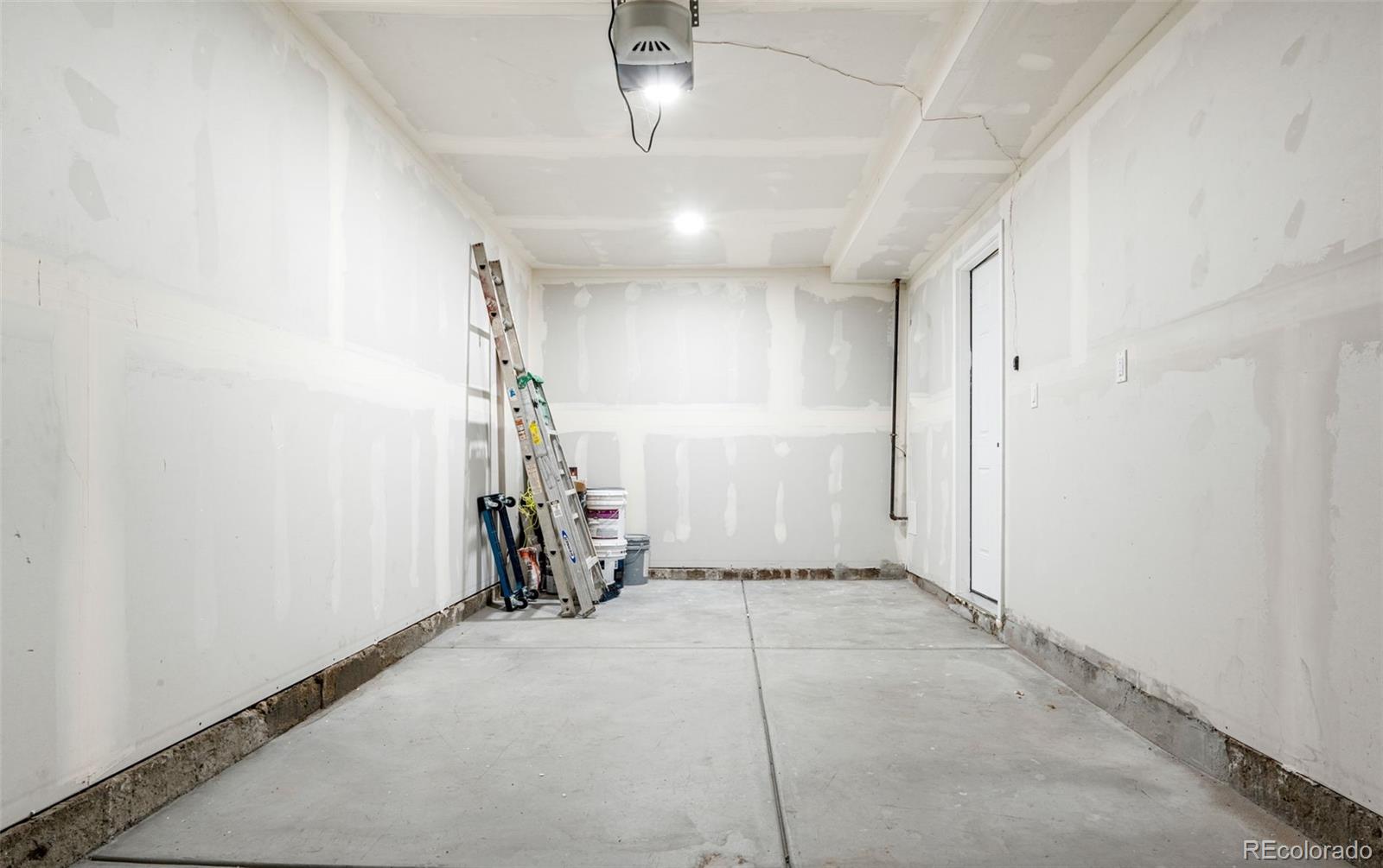 MLS Image #24 for 3061 s glencoe street,denver, Colorado