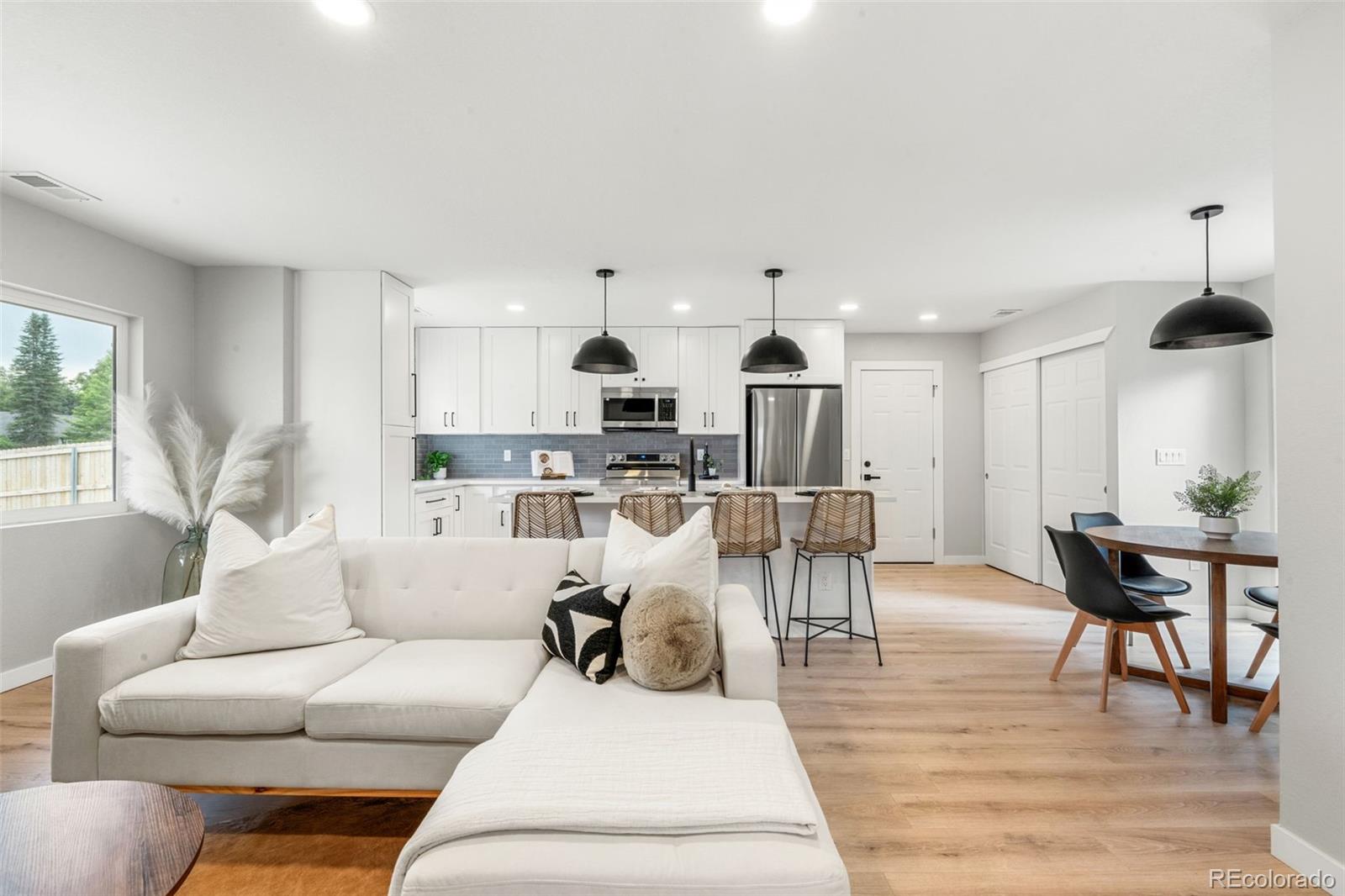 MLS Image #4 for 3061 s glencoe street,denver, Colorado