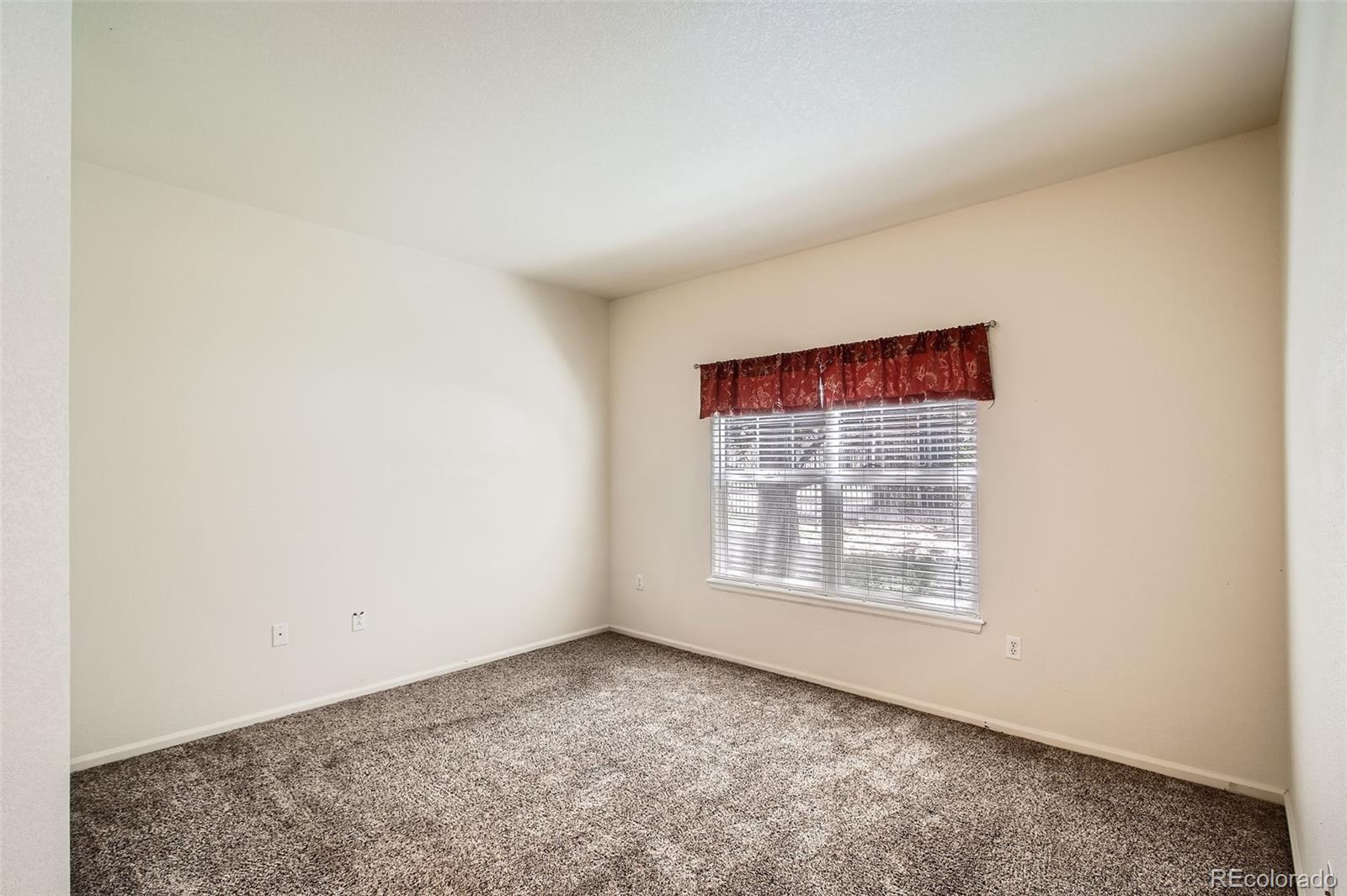 MLS Image #15 for 4385 s balsam street,littleton, Colorado