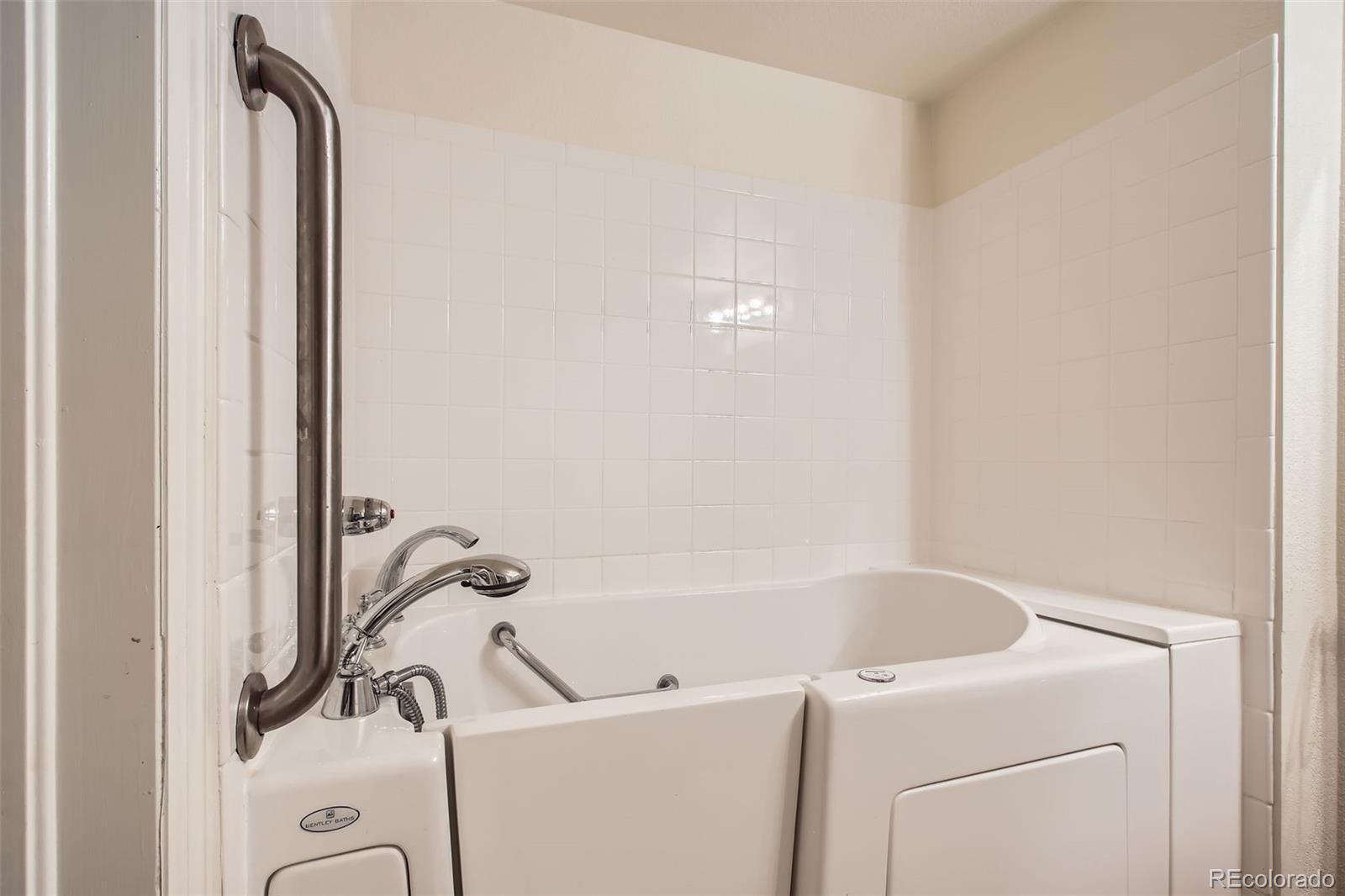 MLS Image #25 for 4385 s balsam street,littleton, Colorado