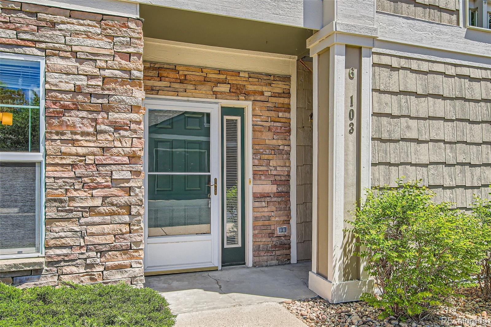 MLS Image #3 for 4385 s balsam street,littleton, Colorado