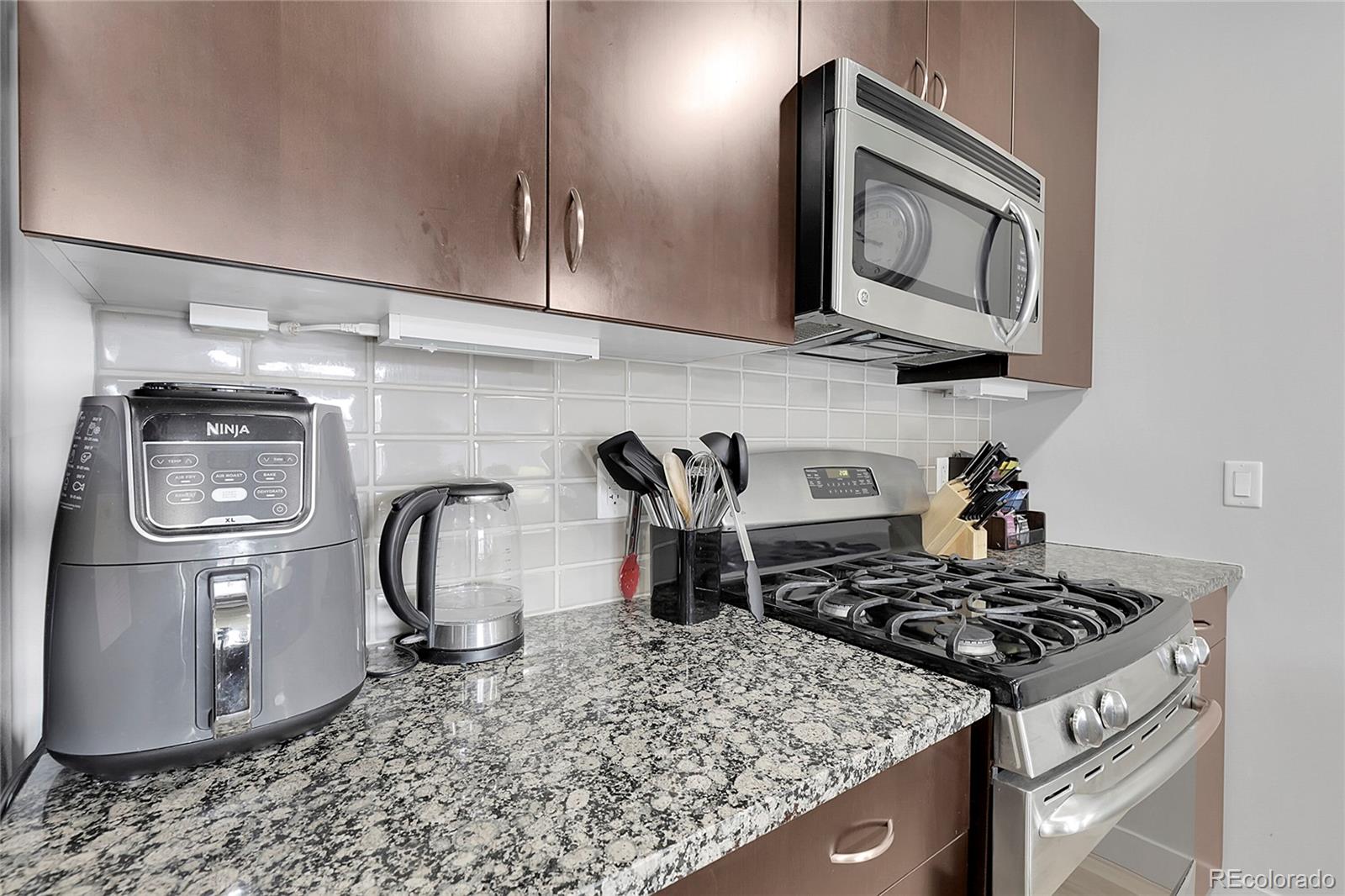 MLS Image #14 for 2229  blake street,denver, Colorado