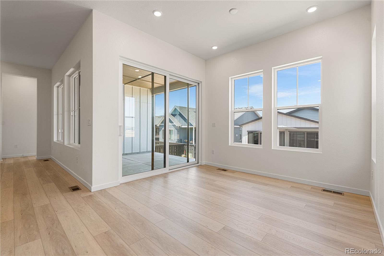 MLS Image #5 for 11126  amber light circle,littleton, Colorado