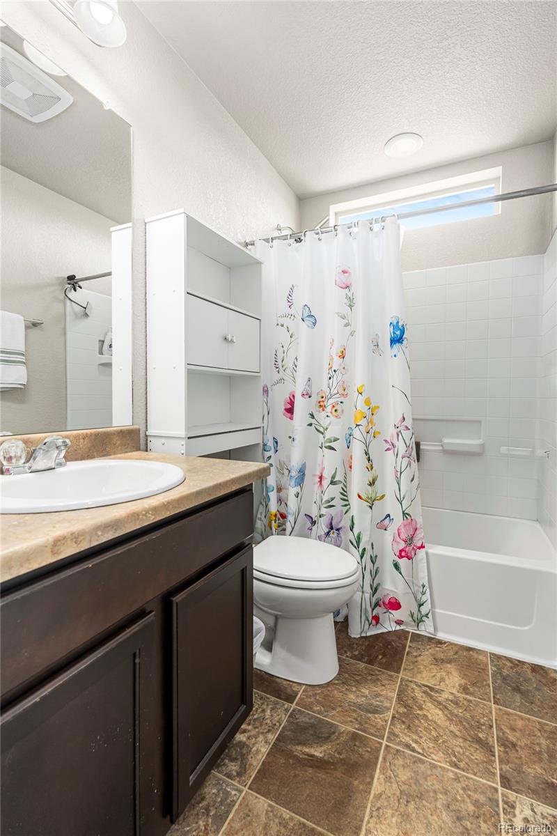MLS Image #25 for 18651 e 53rd avenue,denver, Colorado